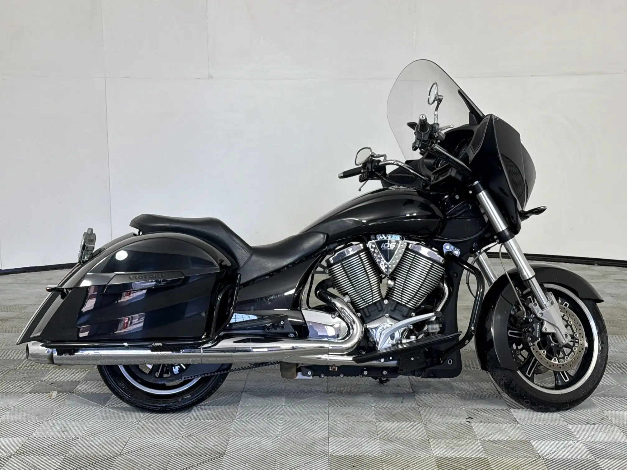 2013 Victory Vision/cross Country