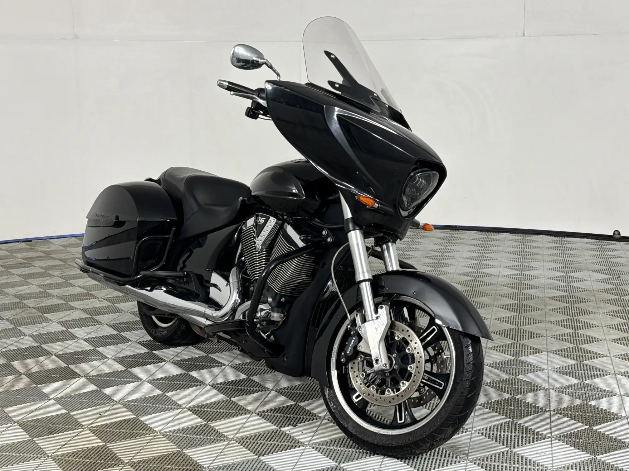 Victory Vision/cross Country