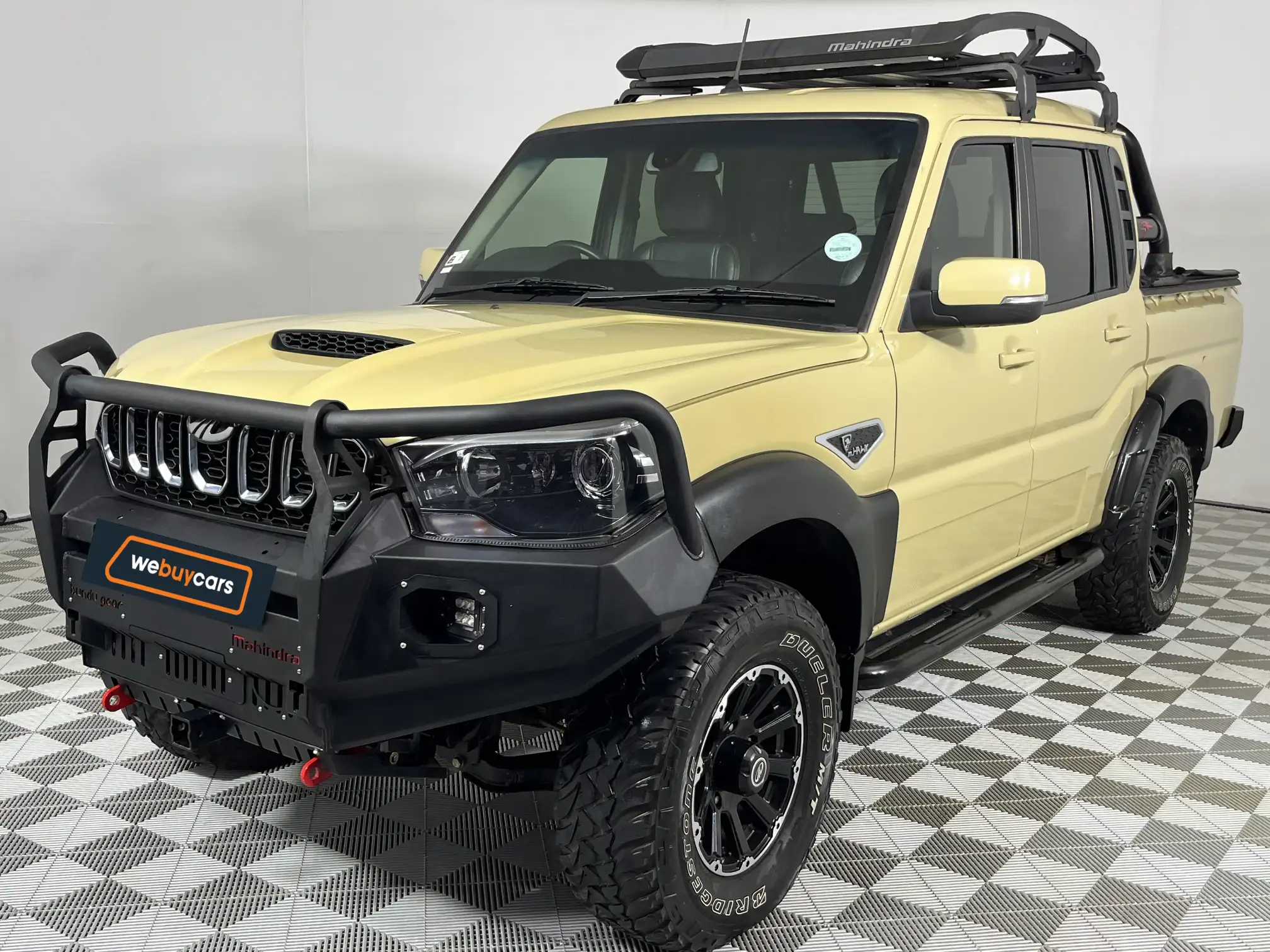 2023 Mahindra PIK UP 2.2 Mhawk S11 Dawn 4x4 Auto Pick Up Double Cab at Silver Lakes (GP) for sale R413900