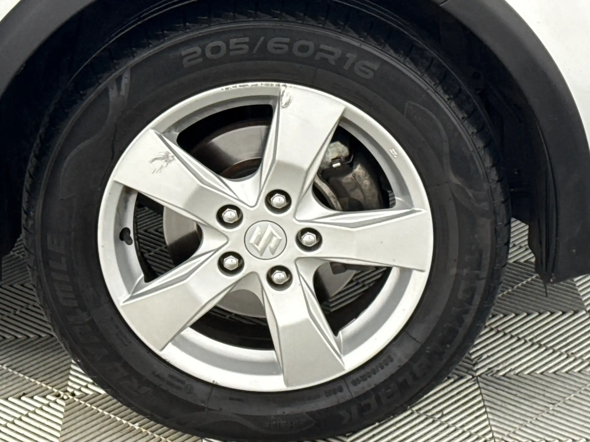 Suzuki SX4