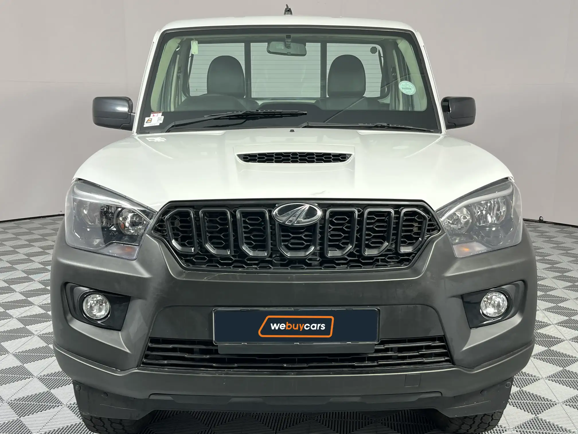 Mahindra PIK UP