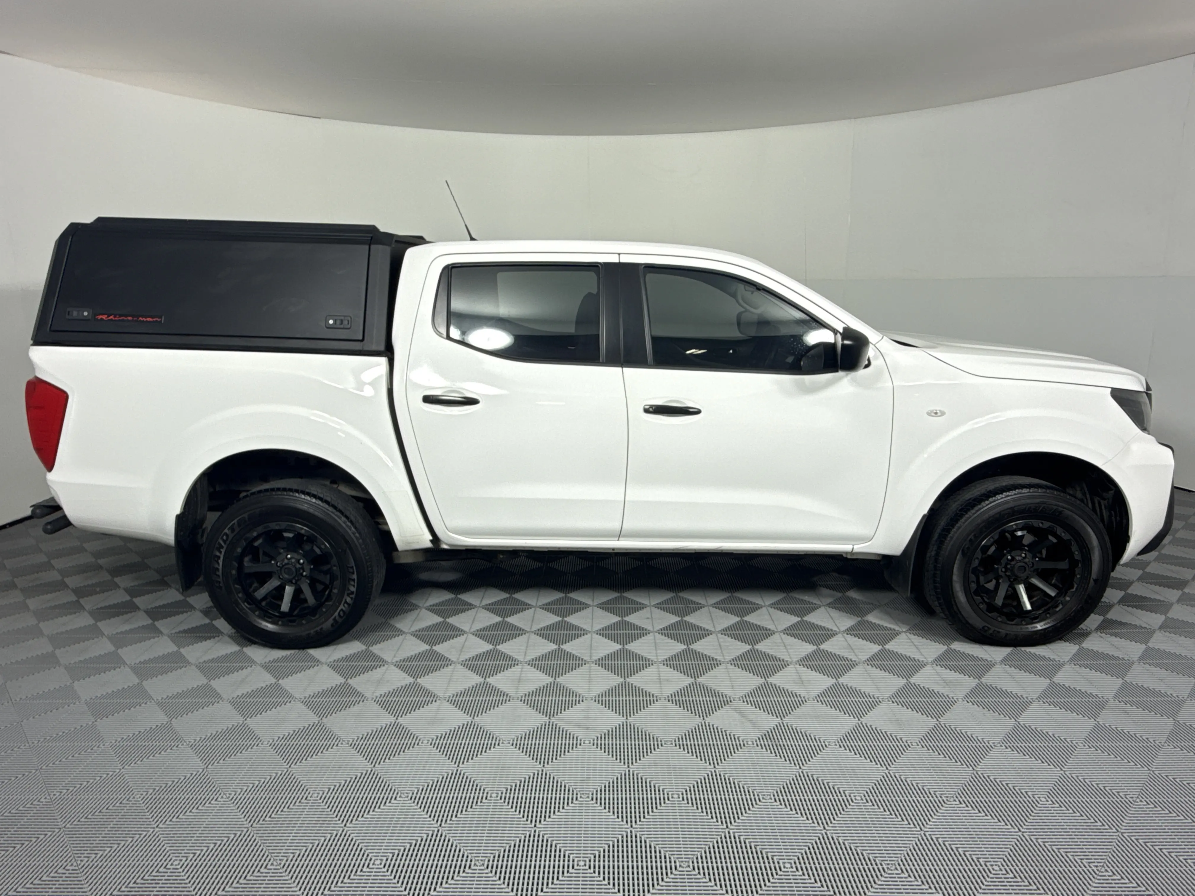 2024 Nissan Navara 2.5ddti SE Double Cab Pick Up, photo 4