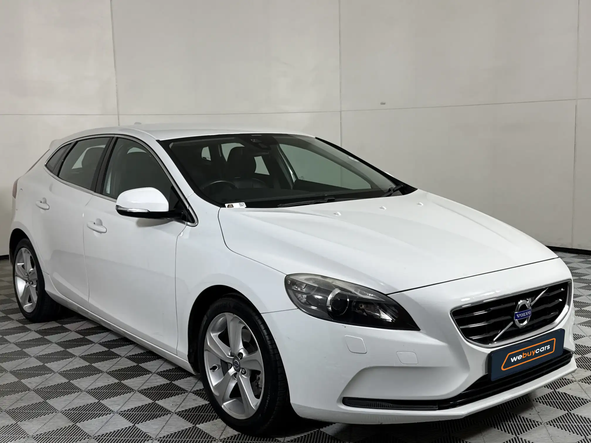 Volvo V40
