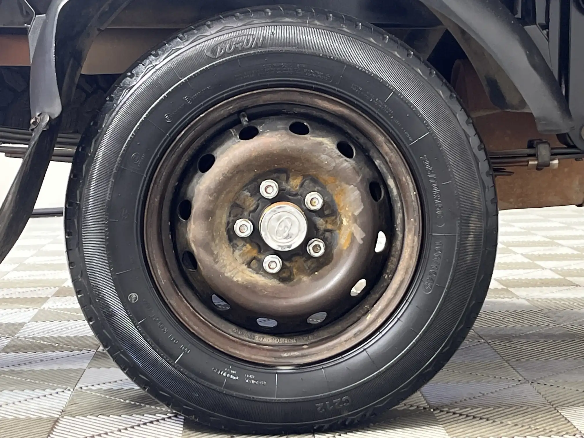 Hyundai H100