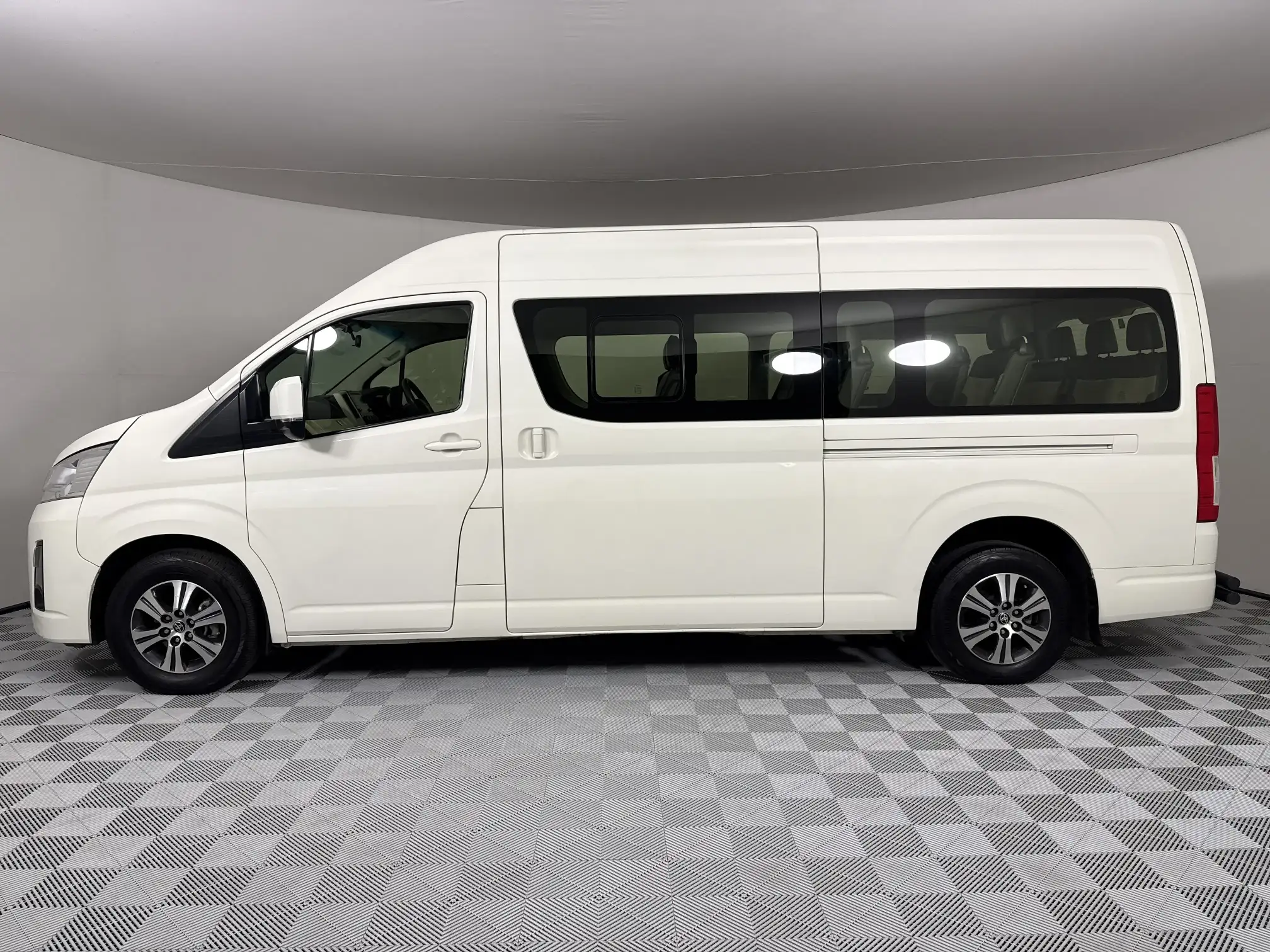 Toyota Quantum
