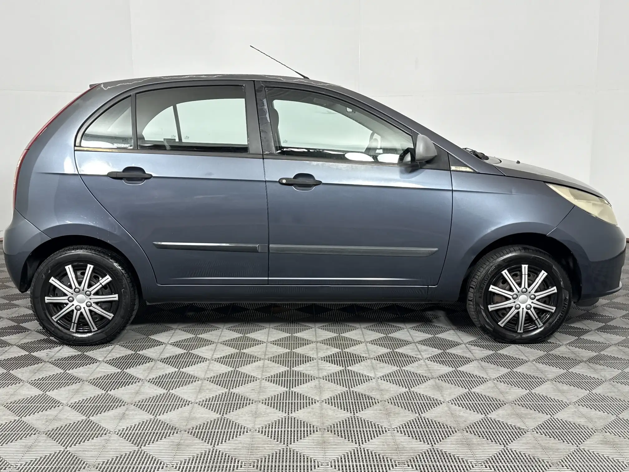 Tata Indica