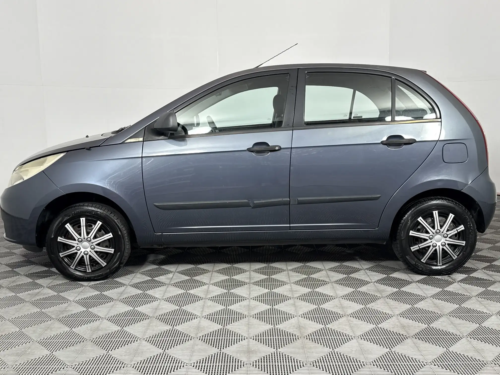 Tata Indica