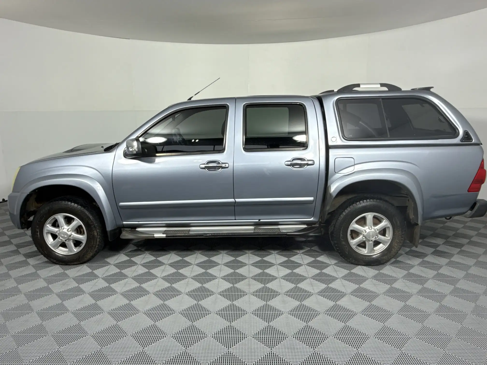 Isuzu KB