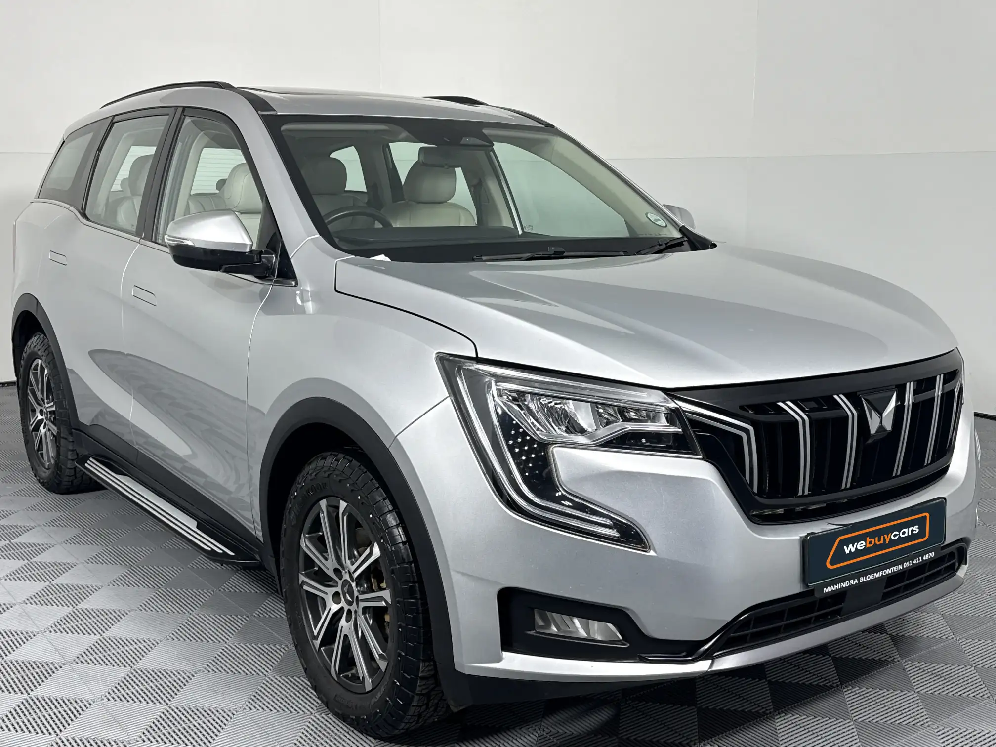 Mahindra XUV 700