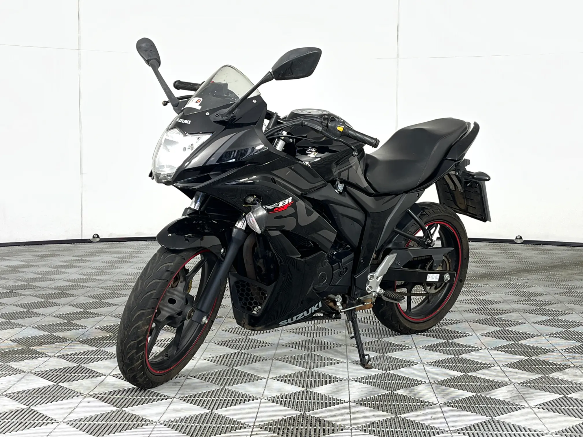 Used 2019 Suzuki GSX 150f for sale | WeBuyCars