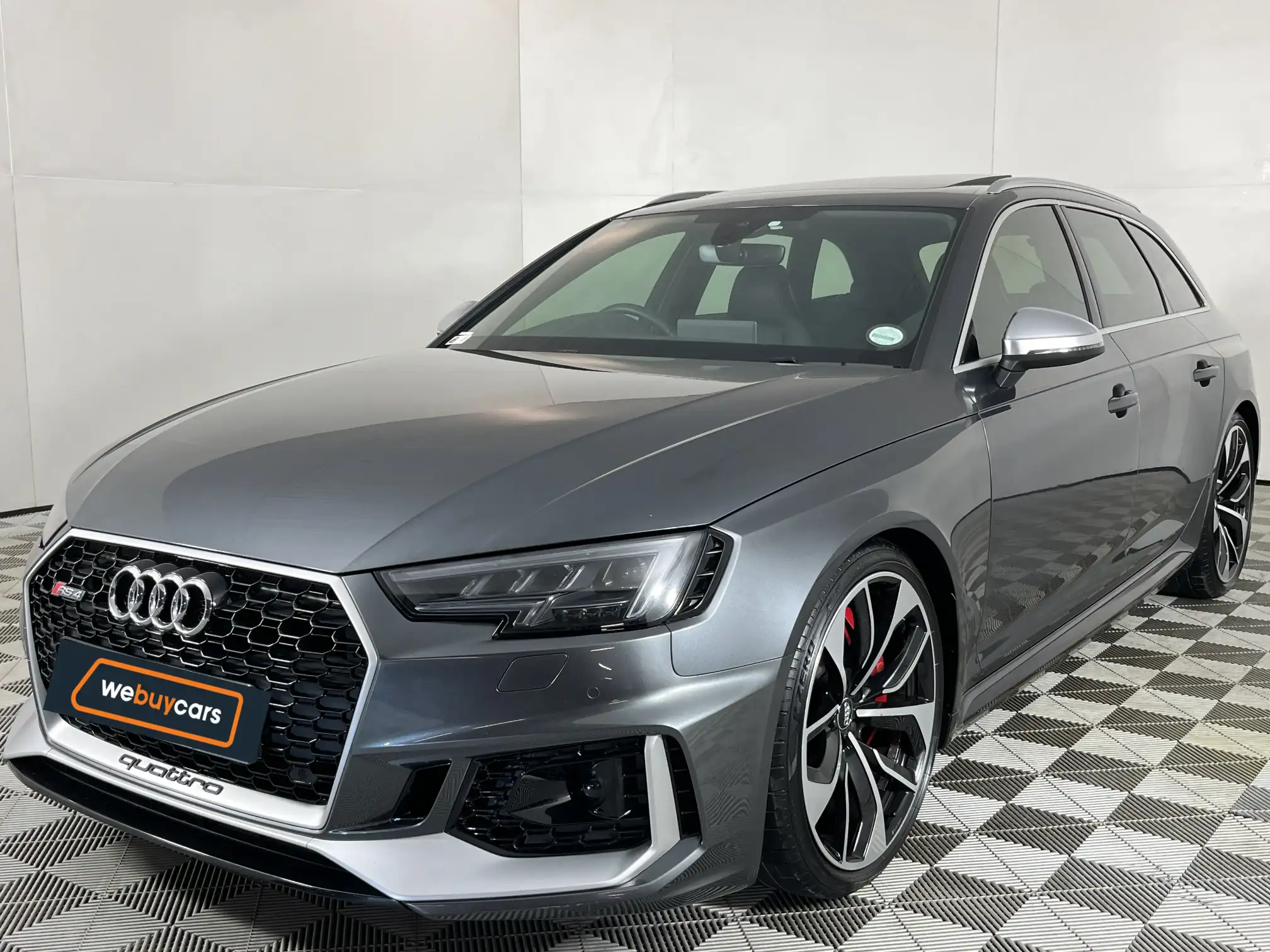 Audi RS4