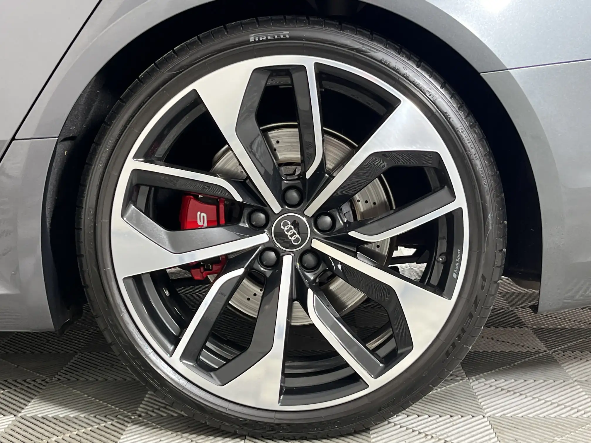 Audi RS4