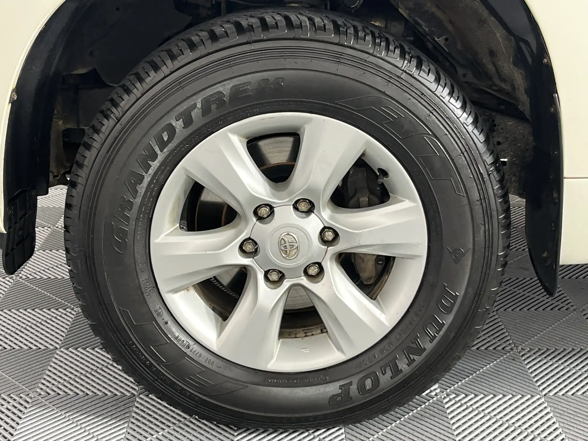 Toyota Prado