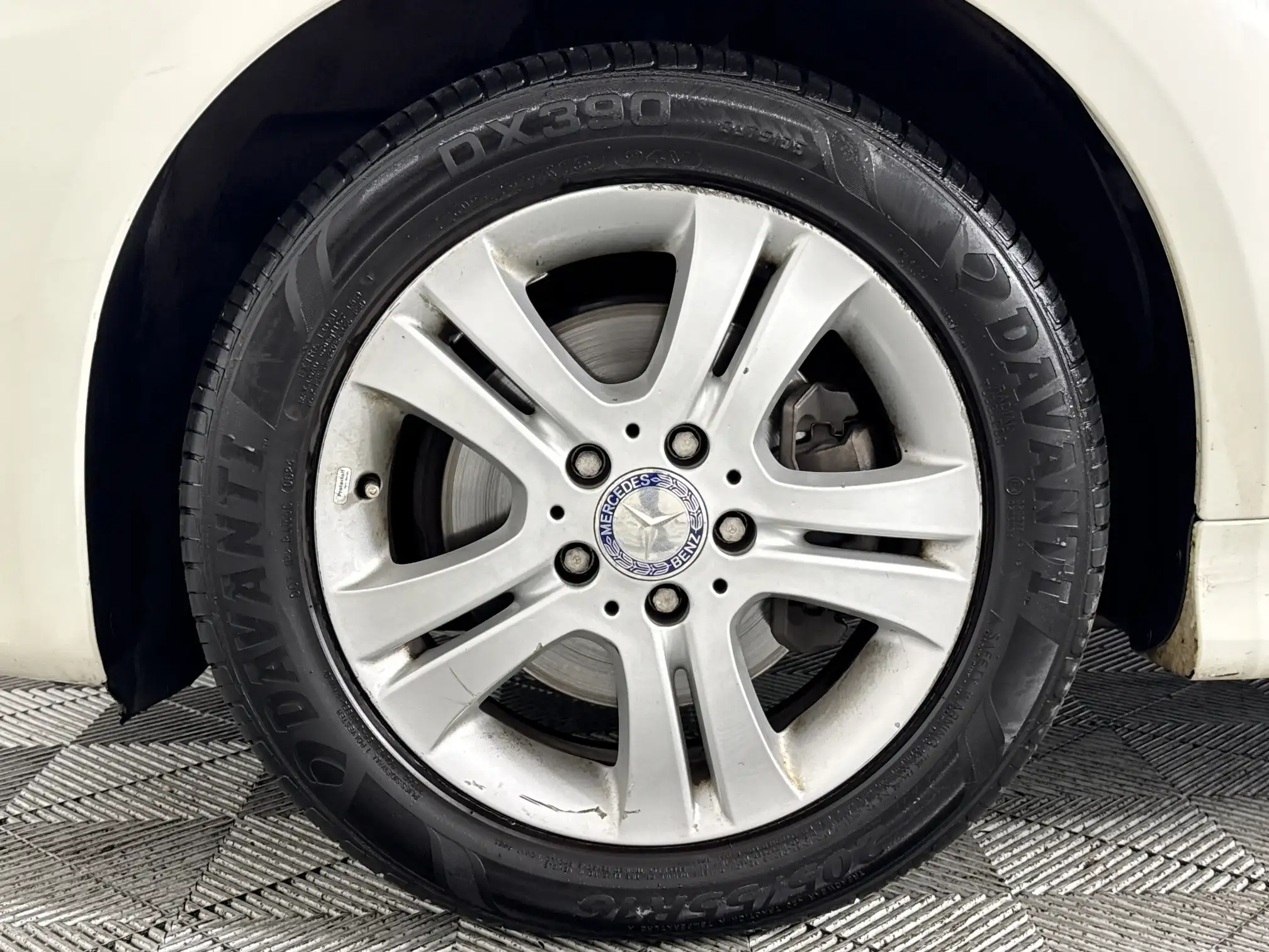 Mercedes-Benz B Class