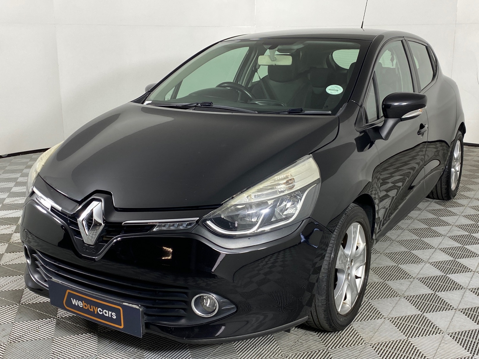 Used 2013 Renault Clio IV 900 T Dynamique 5Door (66 KW) for sale