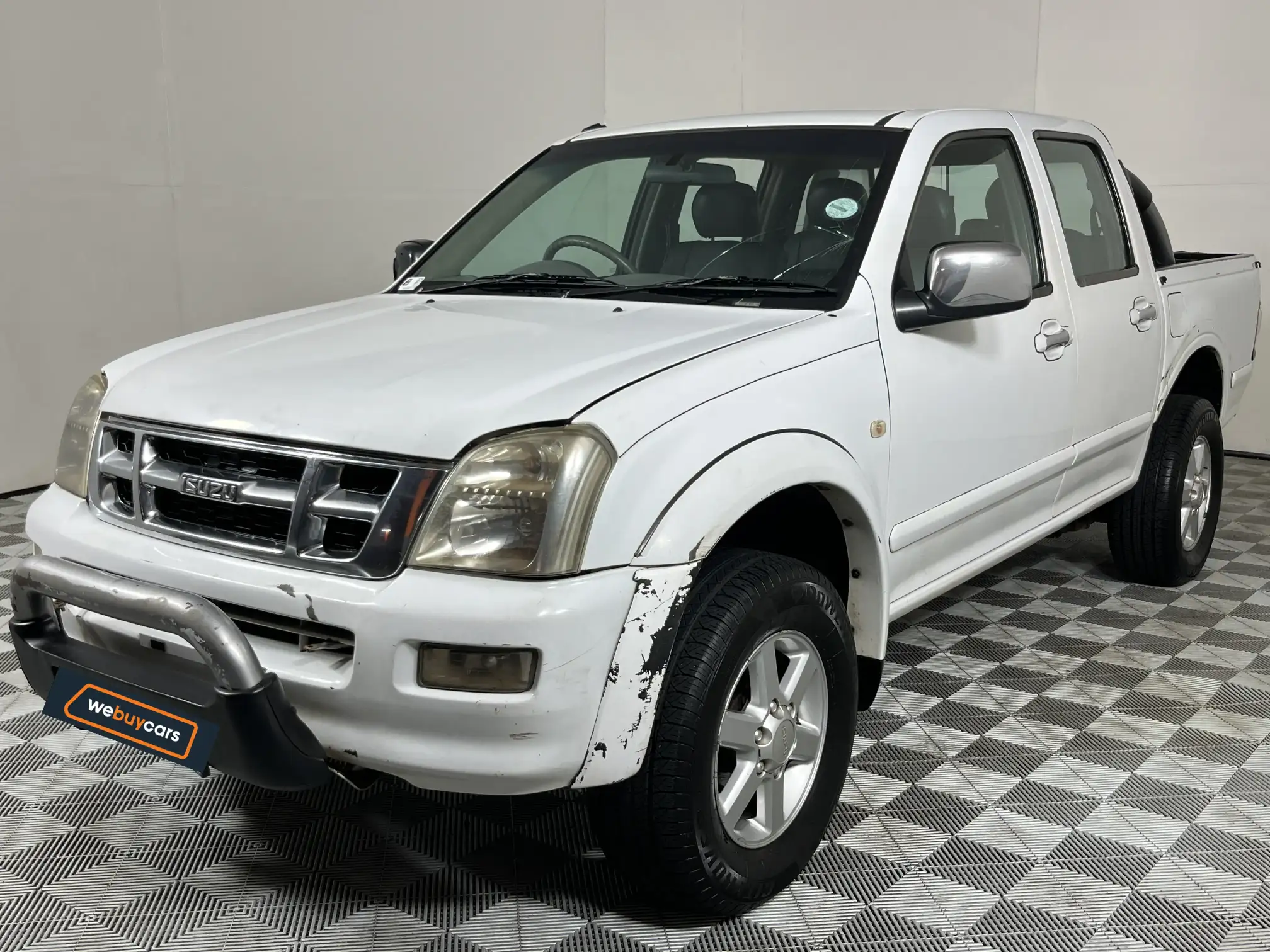 2005 Isuzu KB