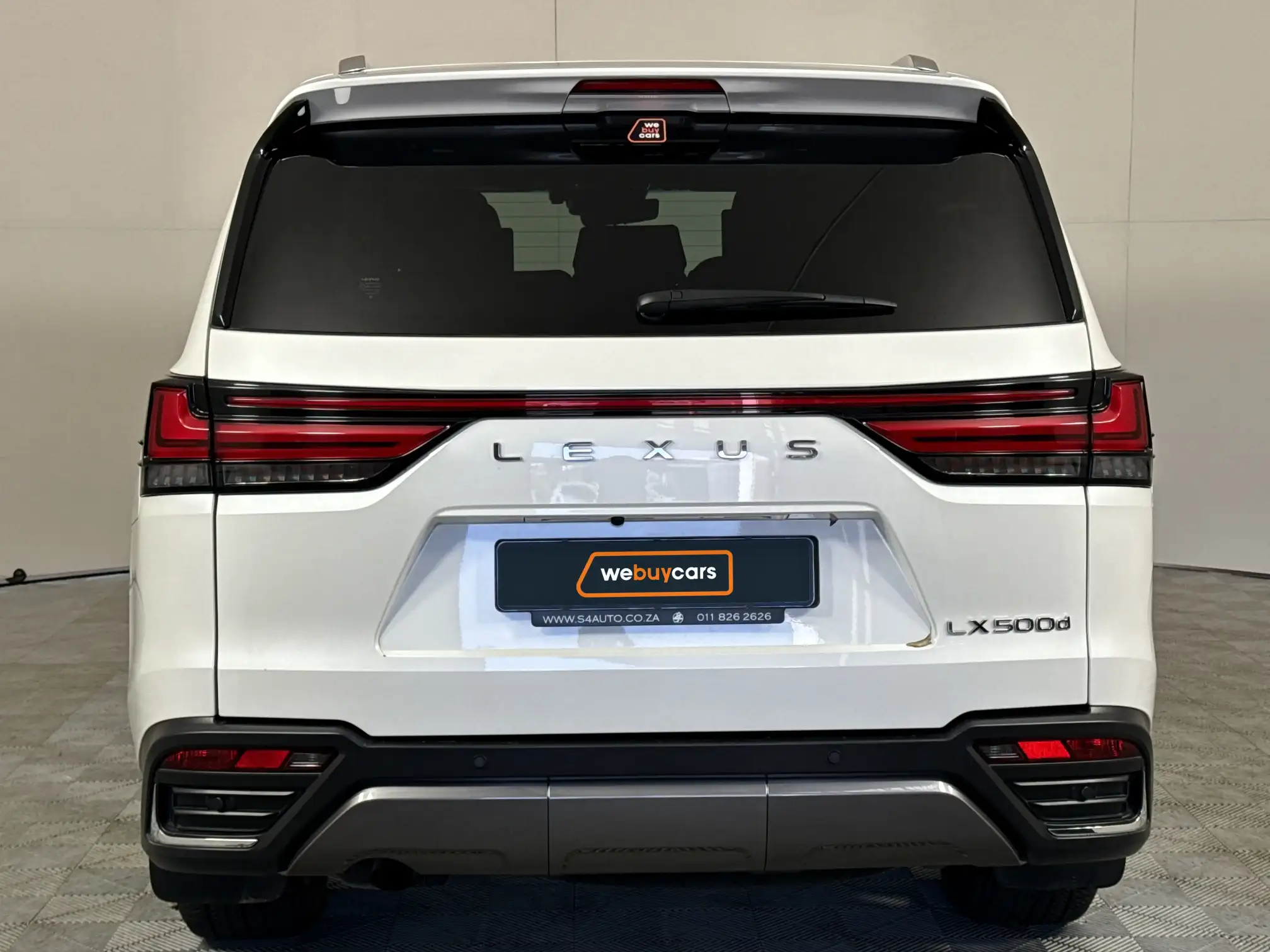 Lexus LX