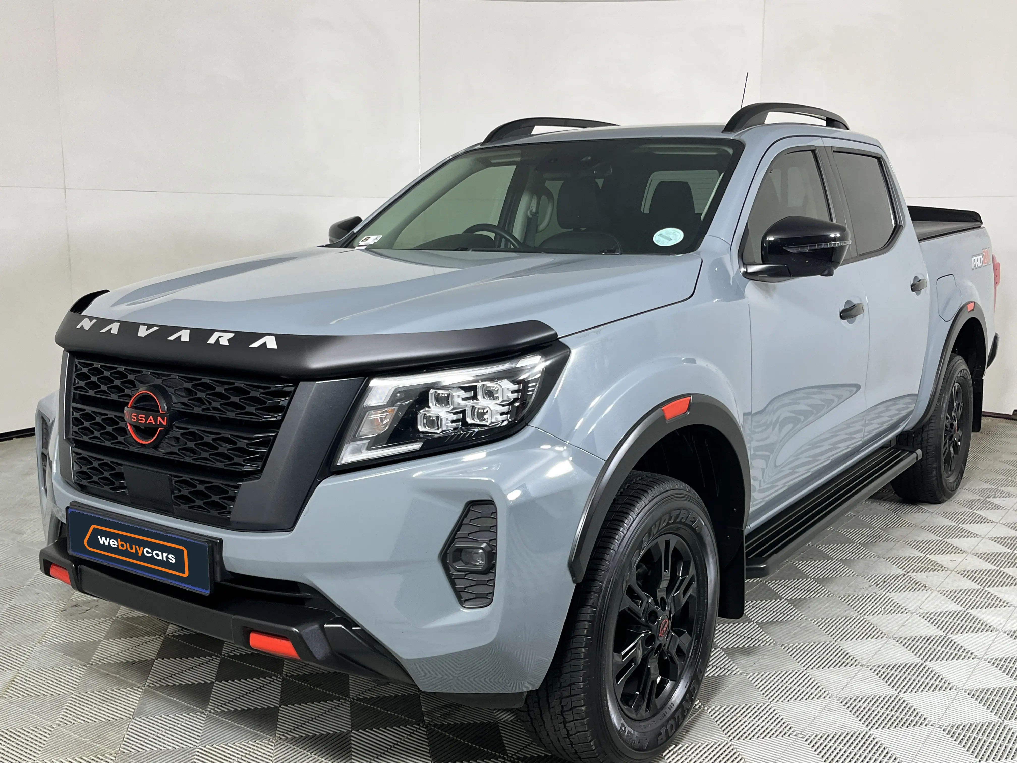 2025 Nissan Navara 2.5ddti Pro-2x Auto Double Cab Pick Up