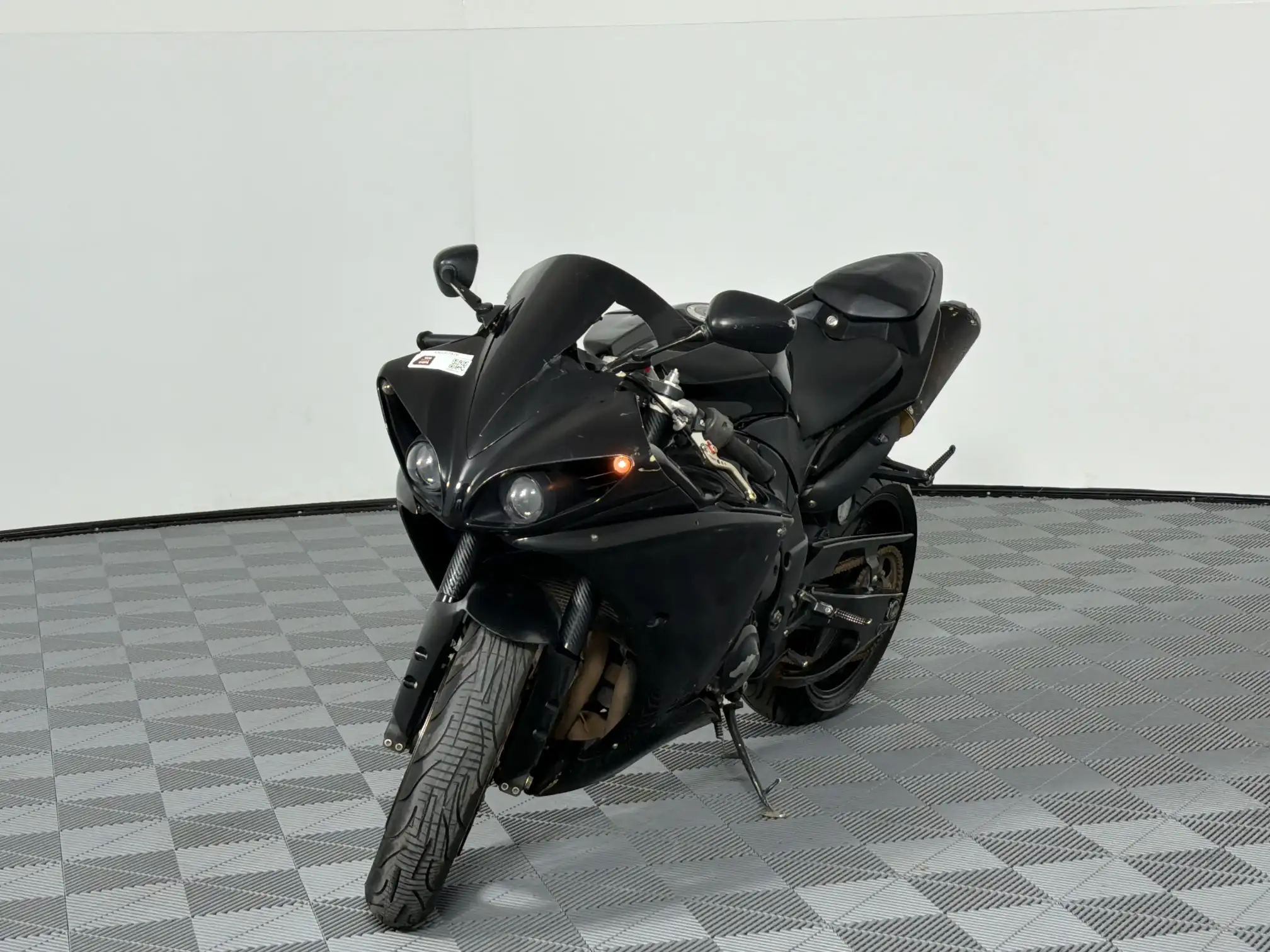 Yamaha YZF R1
