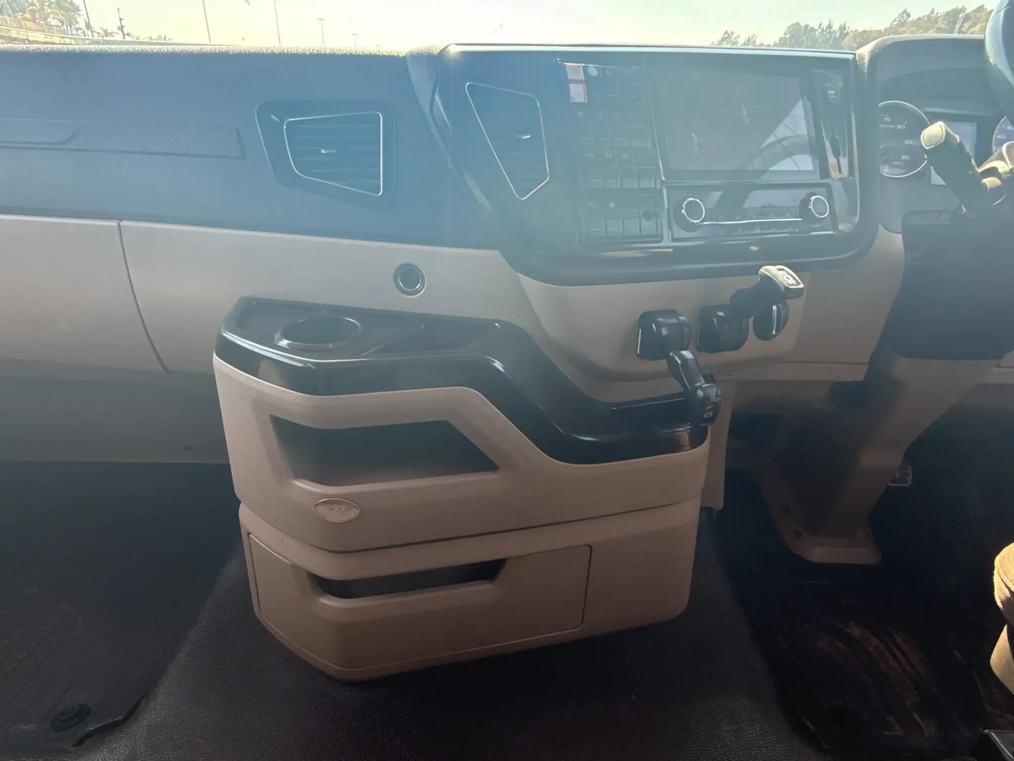 FAW 28 Series