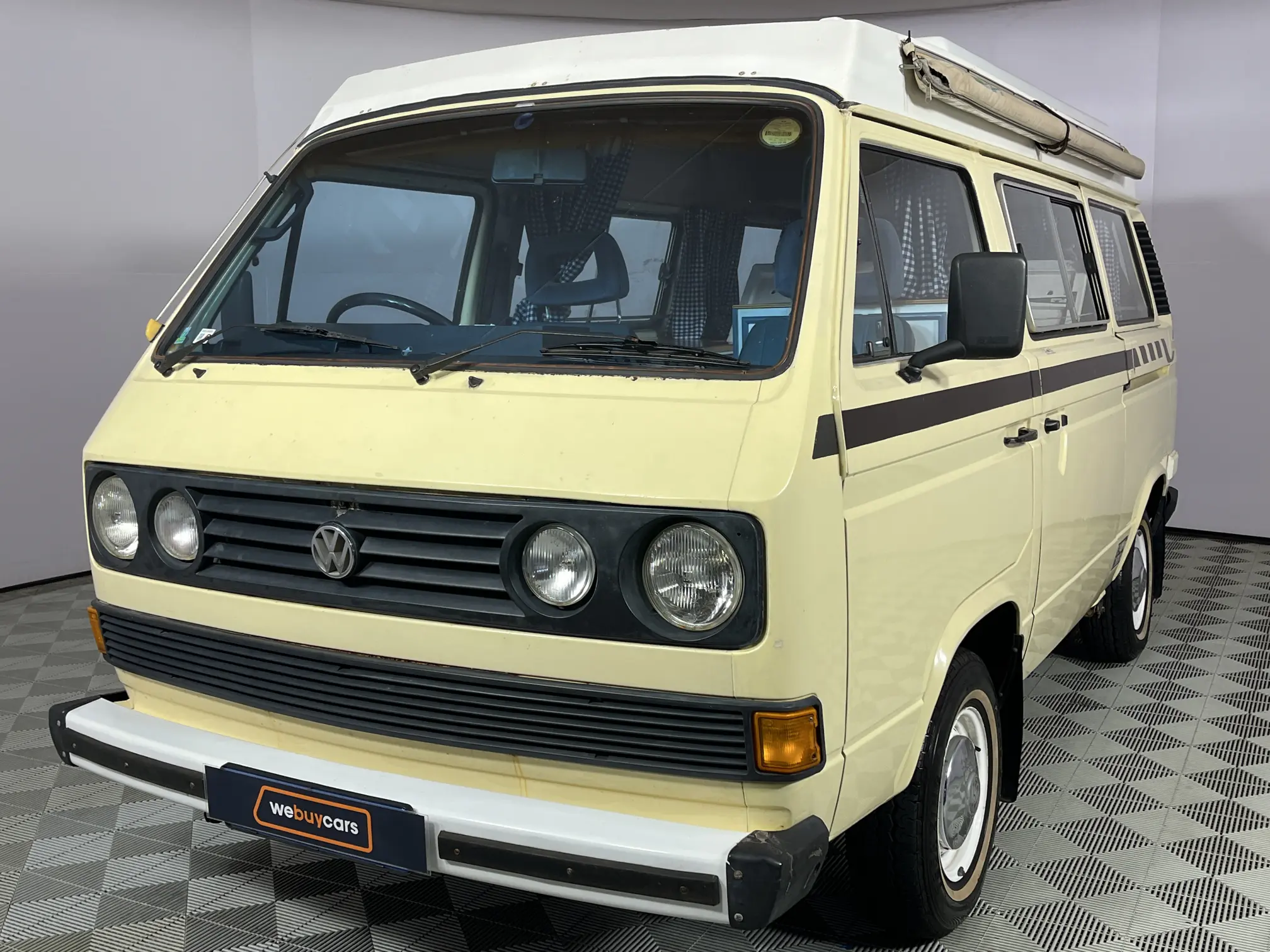 1983 Volkswagen Kombi AND Microbus 2000 L Micro BUS