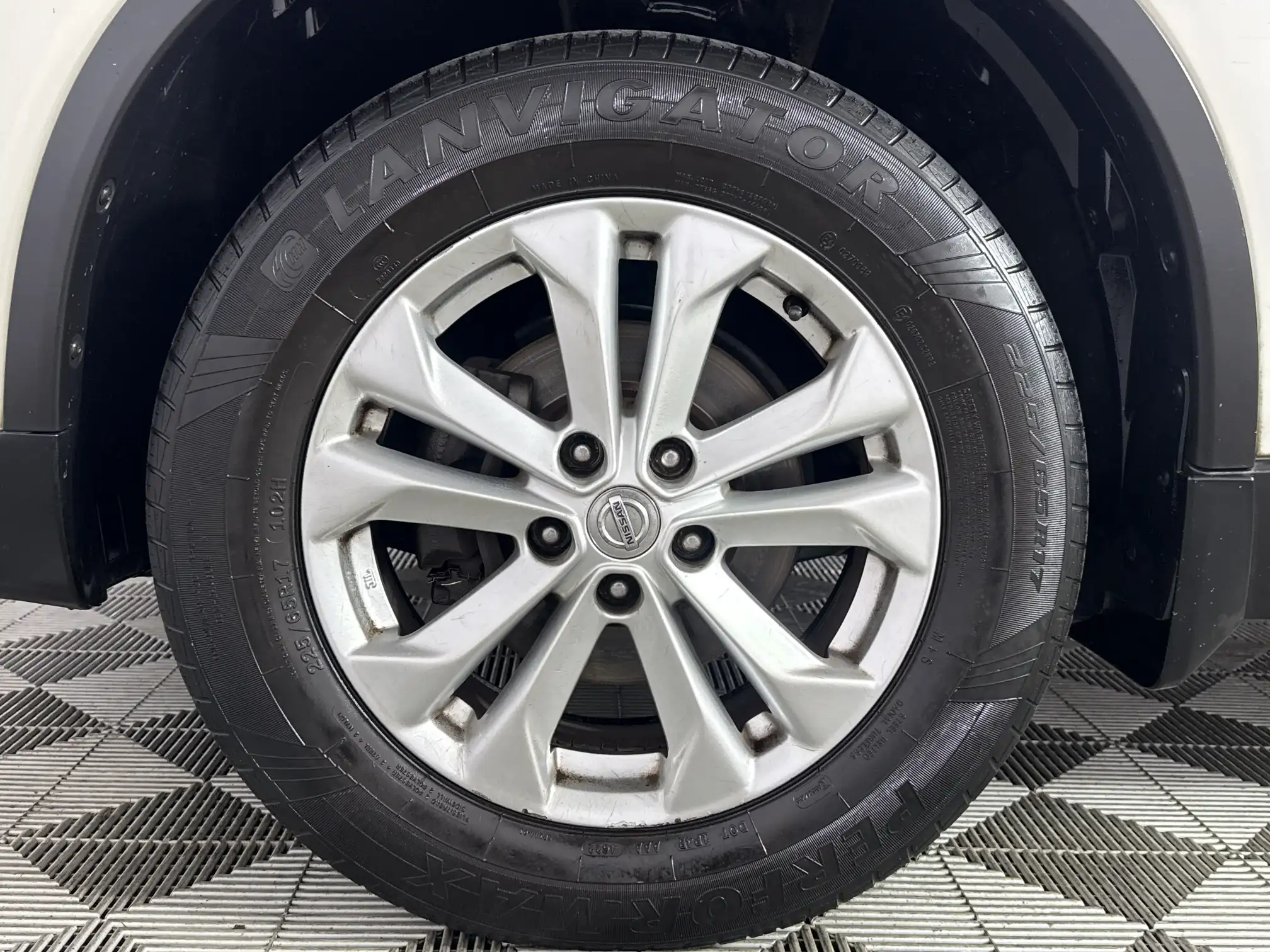 Nissan X Trail