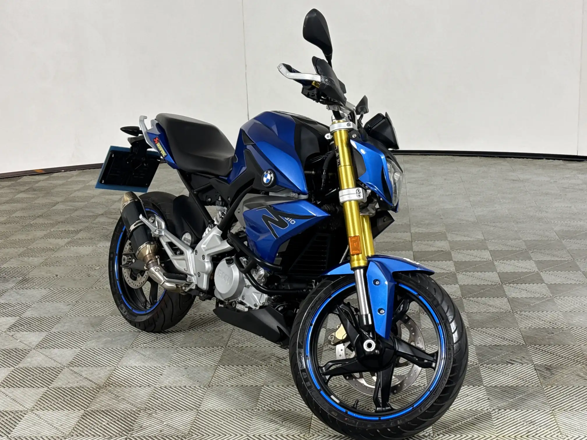 BMW C