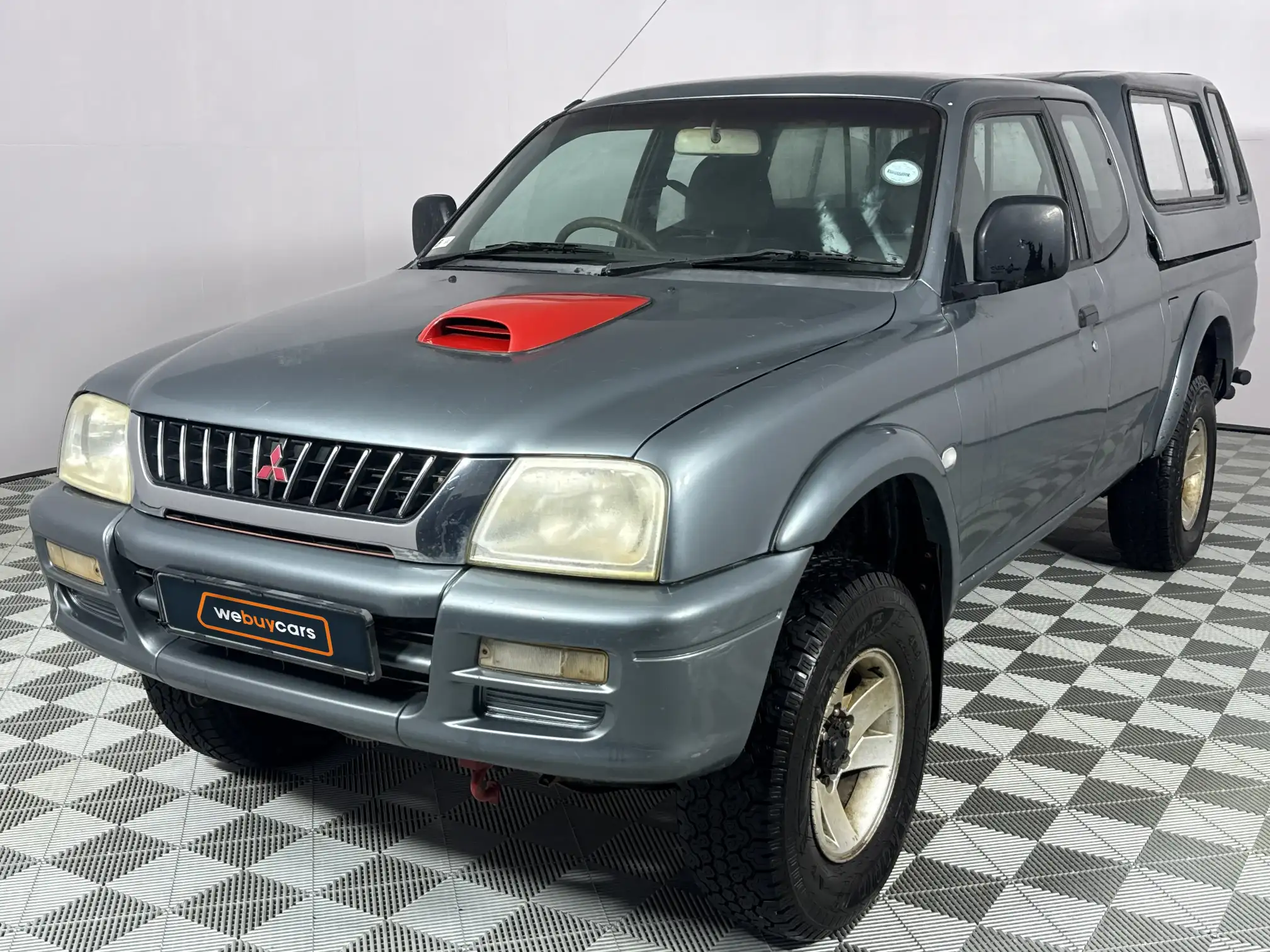 2003 Mitsubishi Colt
