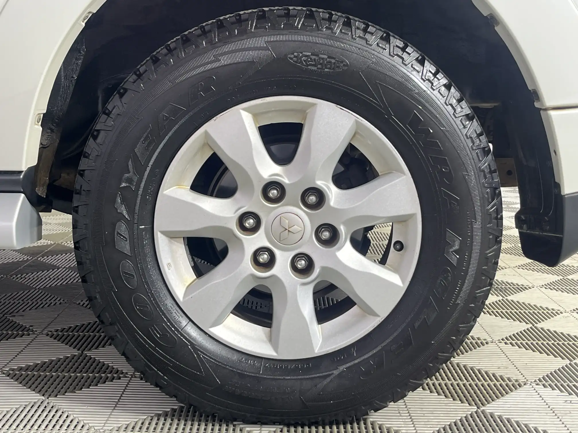 Mitsubishi Pajero