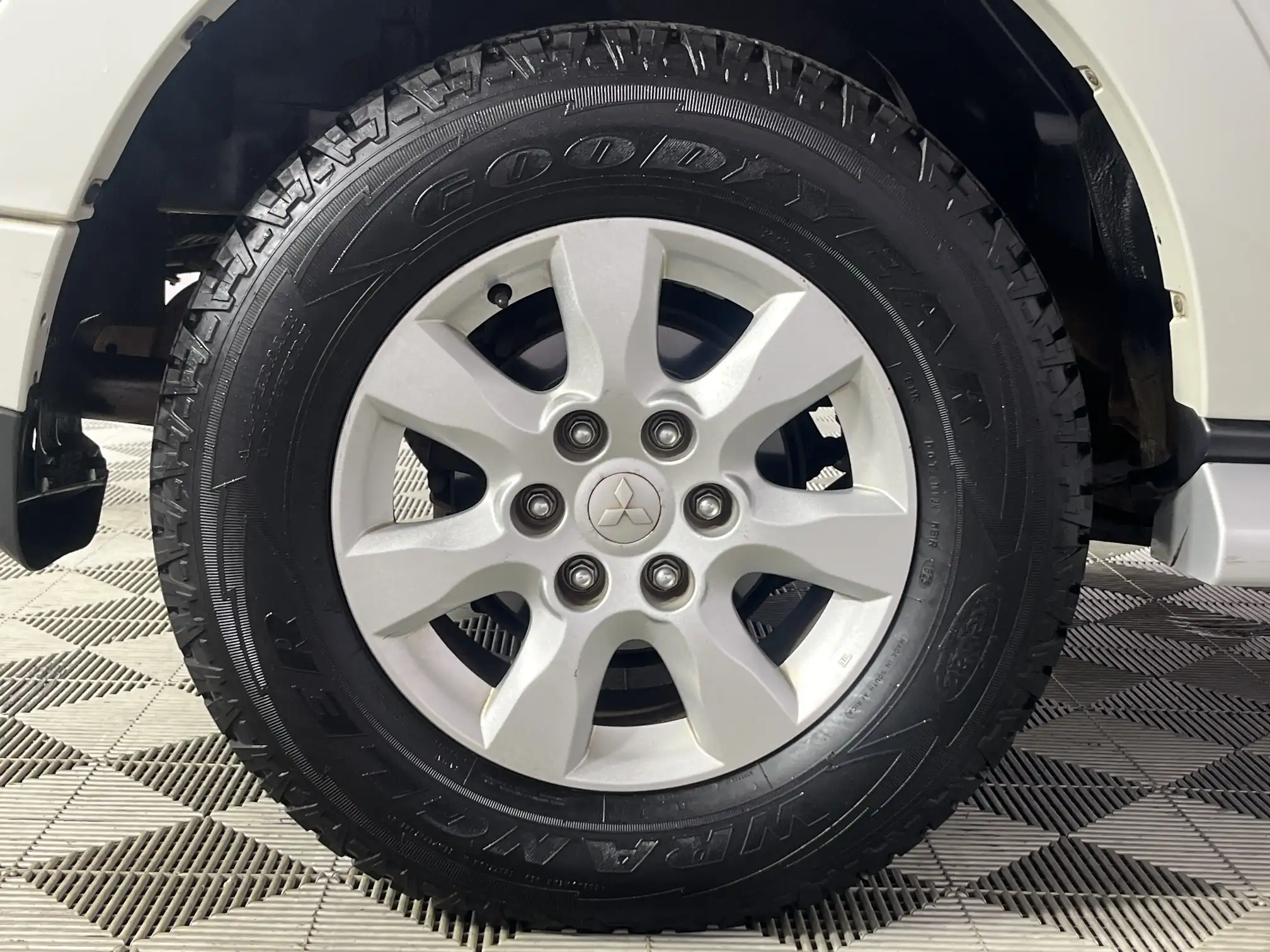 Mitsubishi Pajero