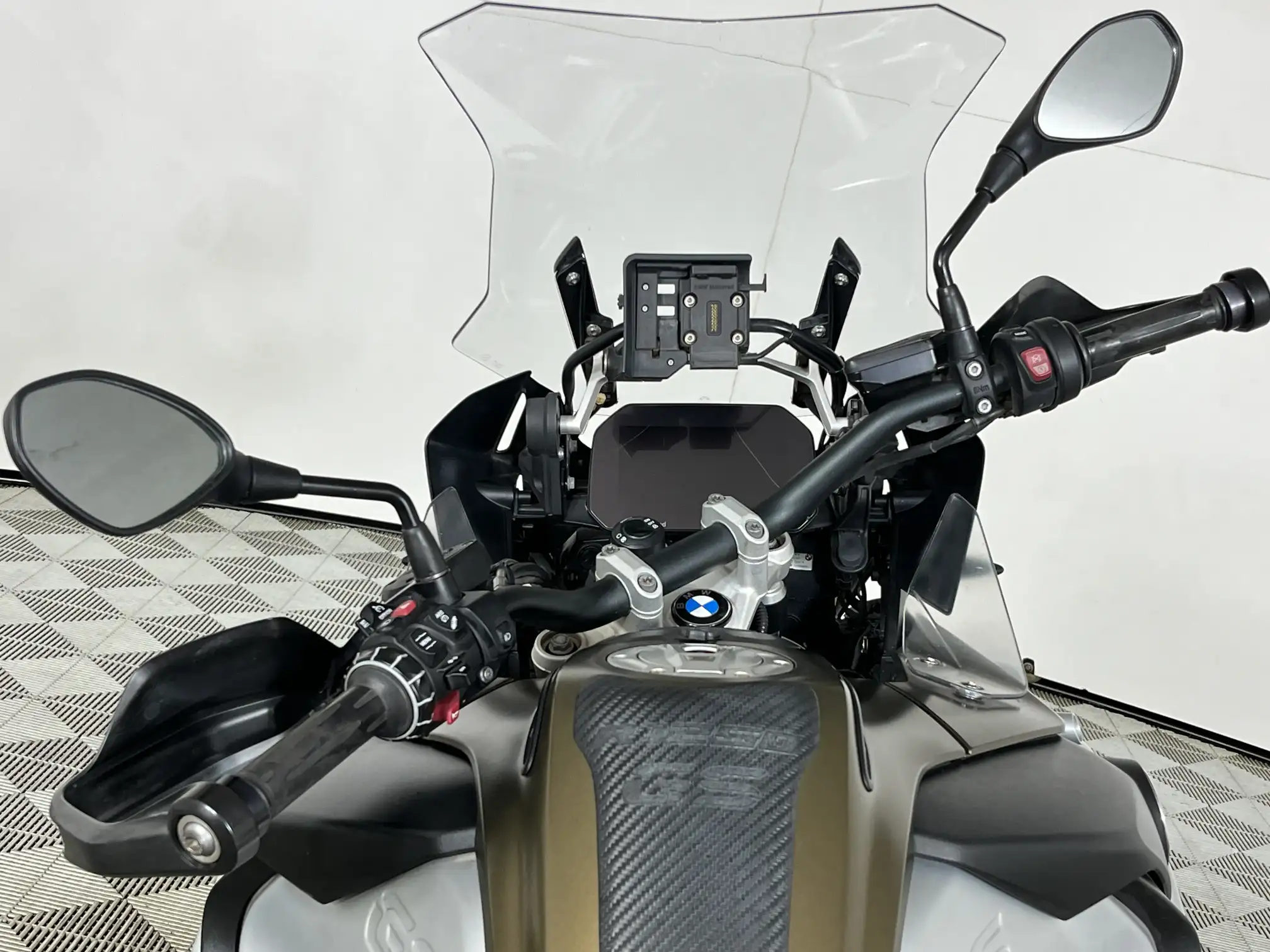 BMW R Series