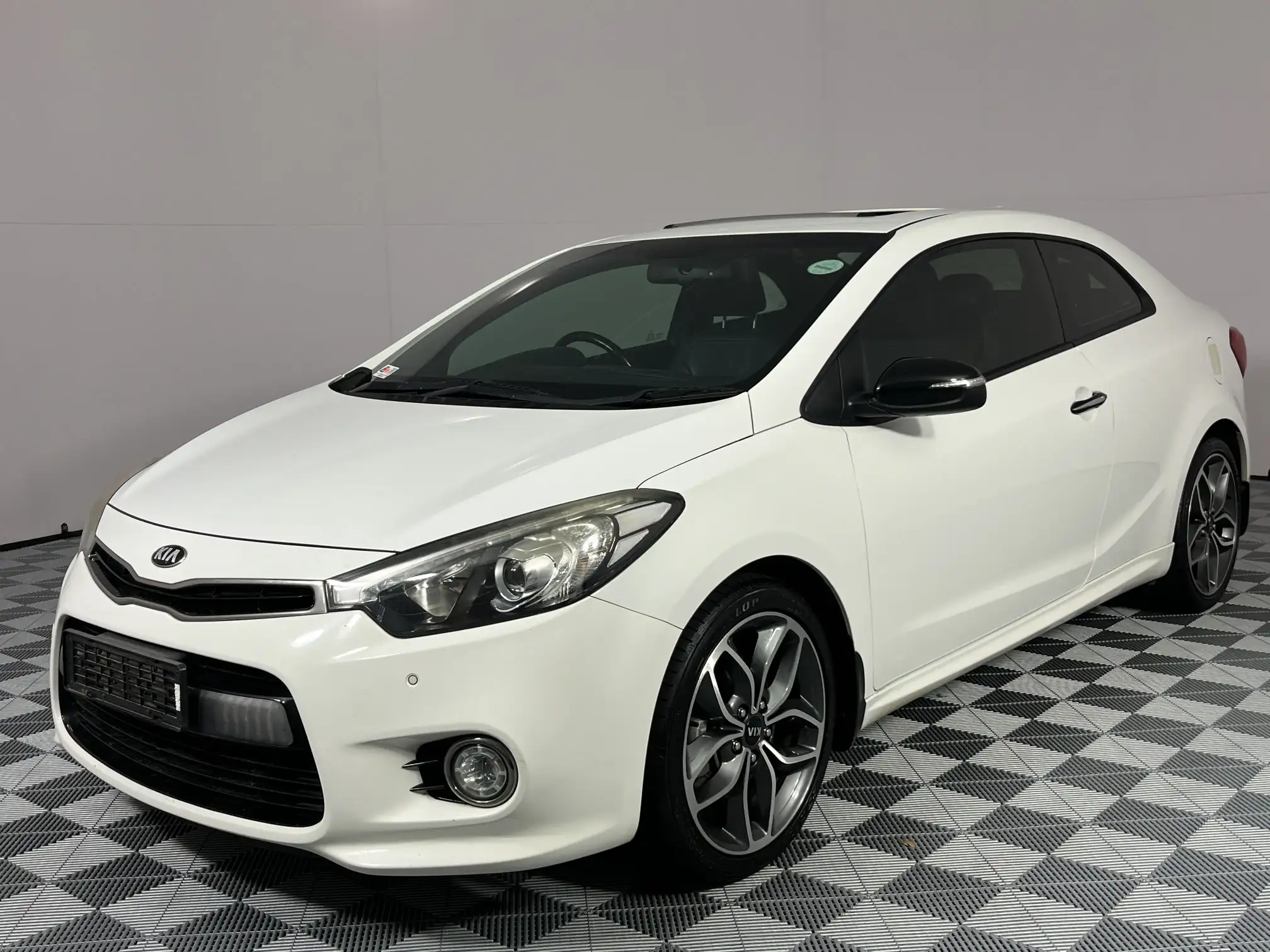 2015 KIA Cerato