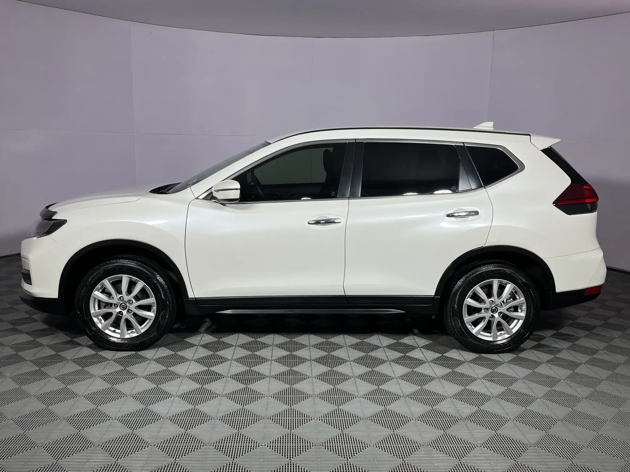 Nissan X Trail