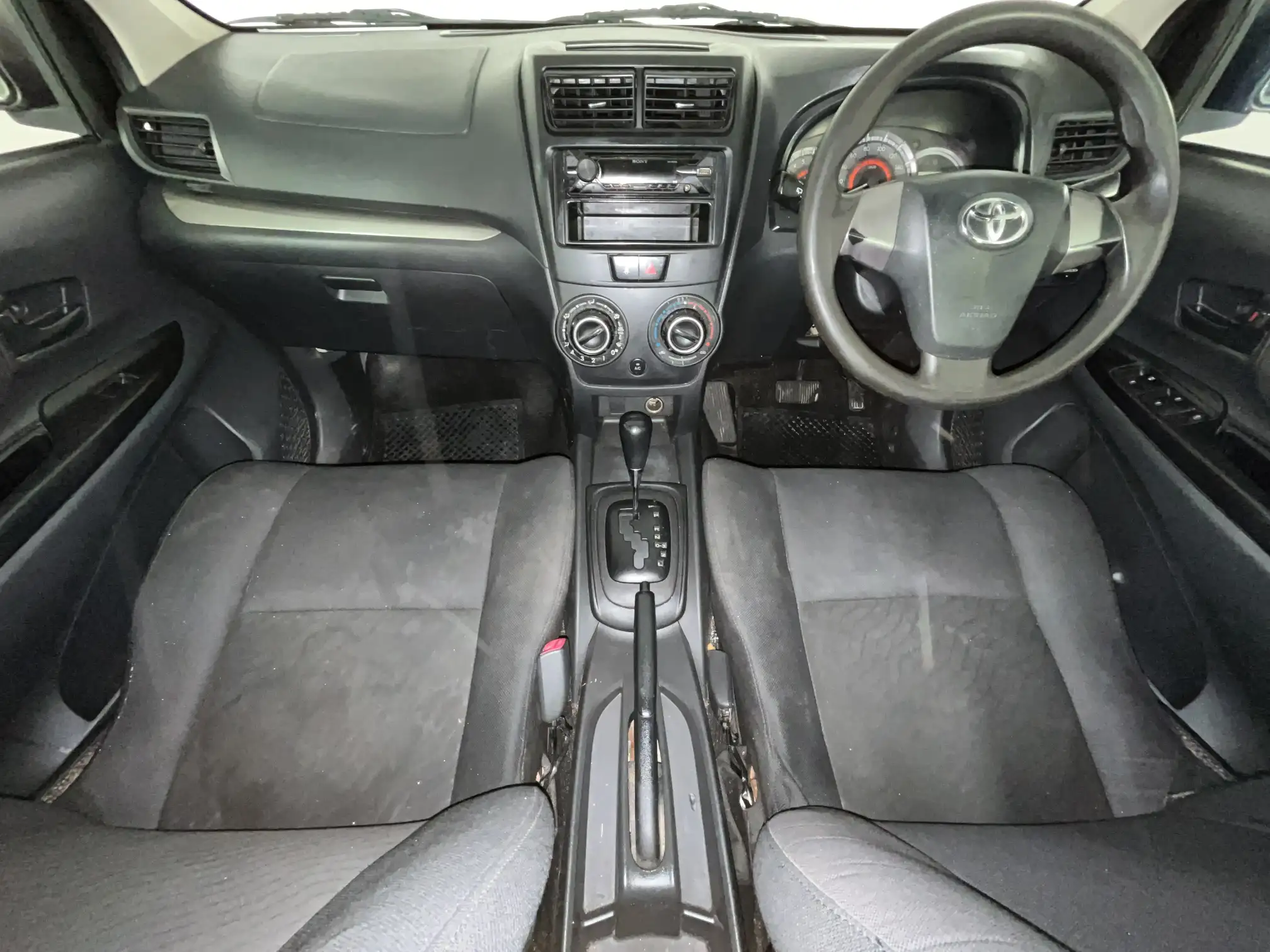 Toyota Avanza