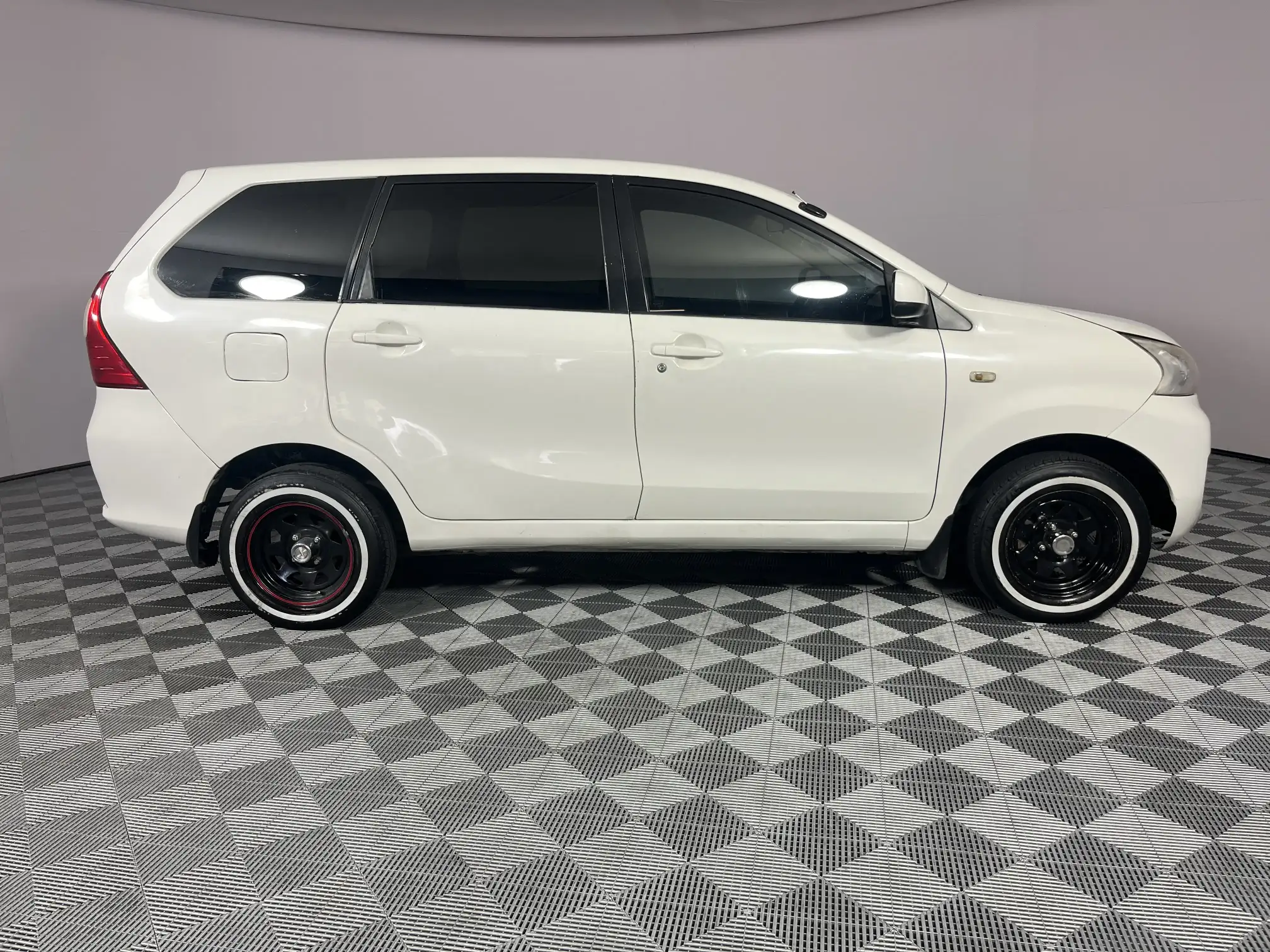 Toyota Avanza