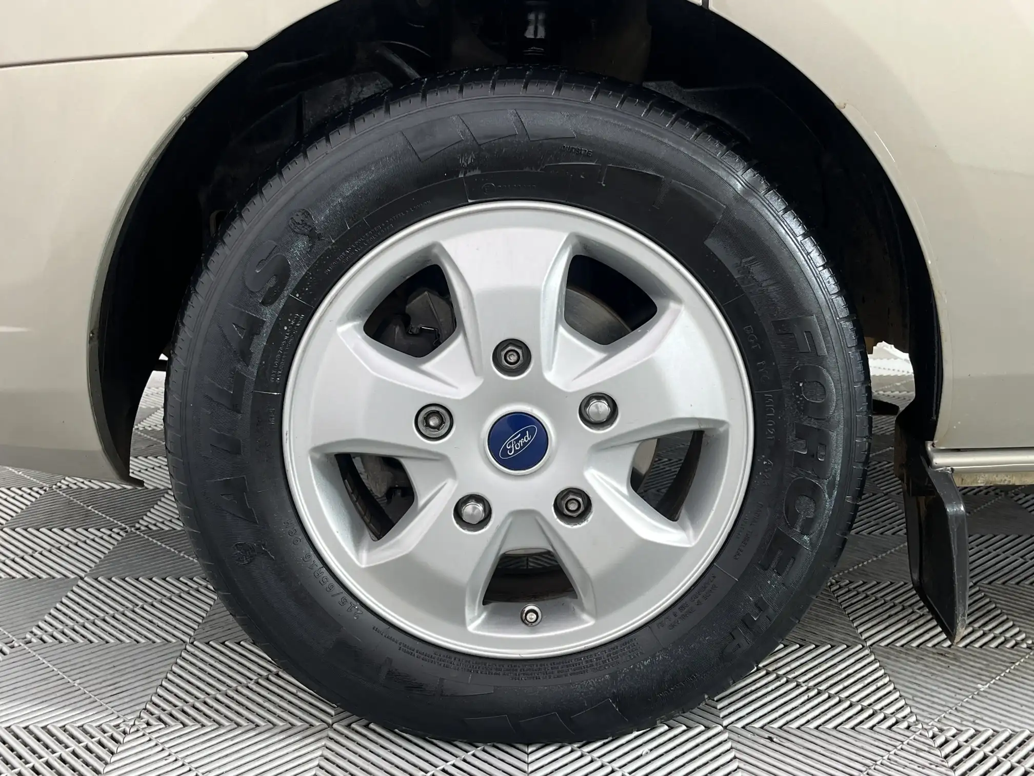 Ford Tourneo