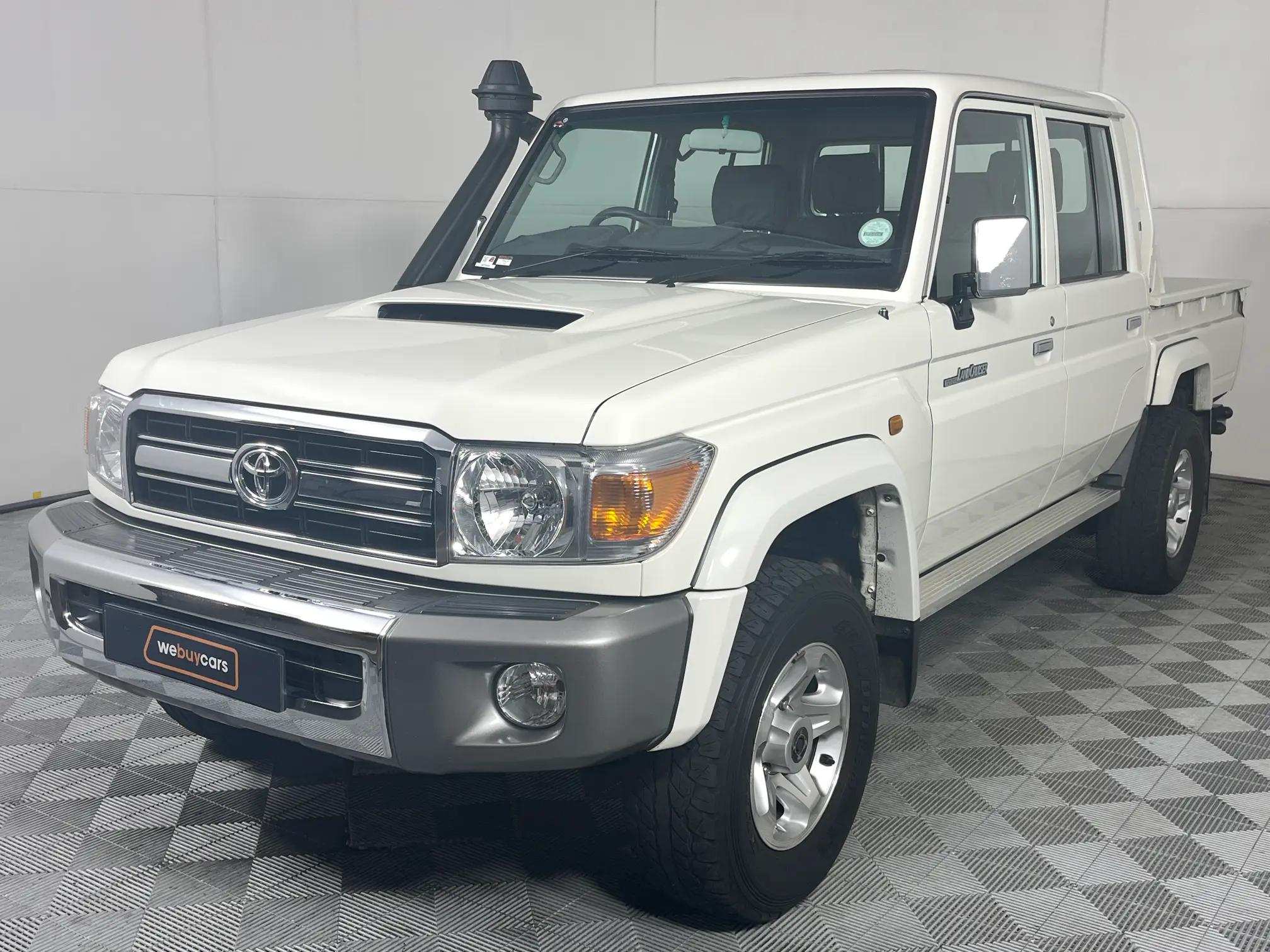 Toyota Land Cruiser 79 4.5 Diesel Pick Up Double Cab for sale - R 713 ...