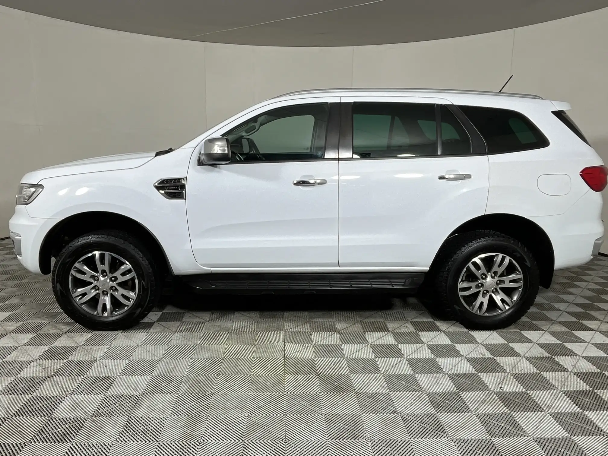 Ford Everest