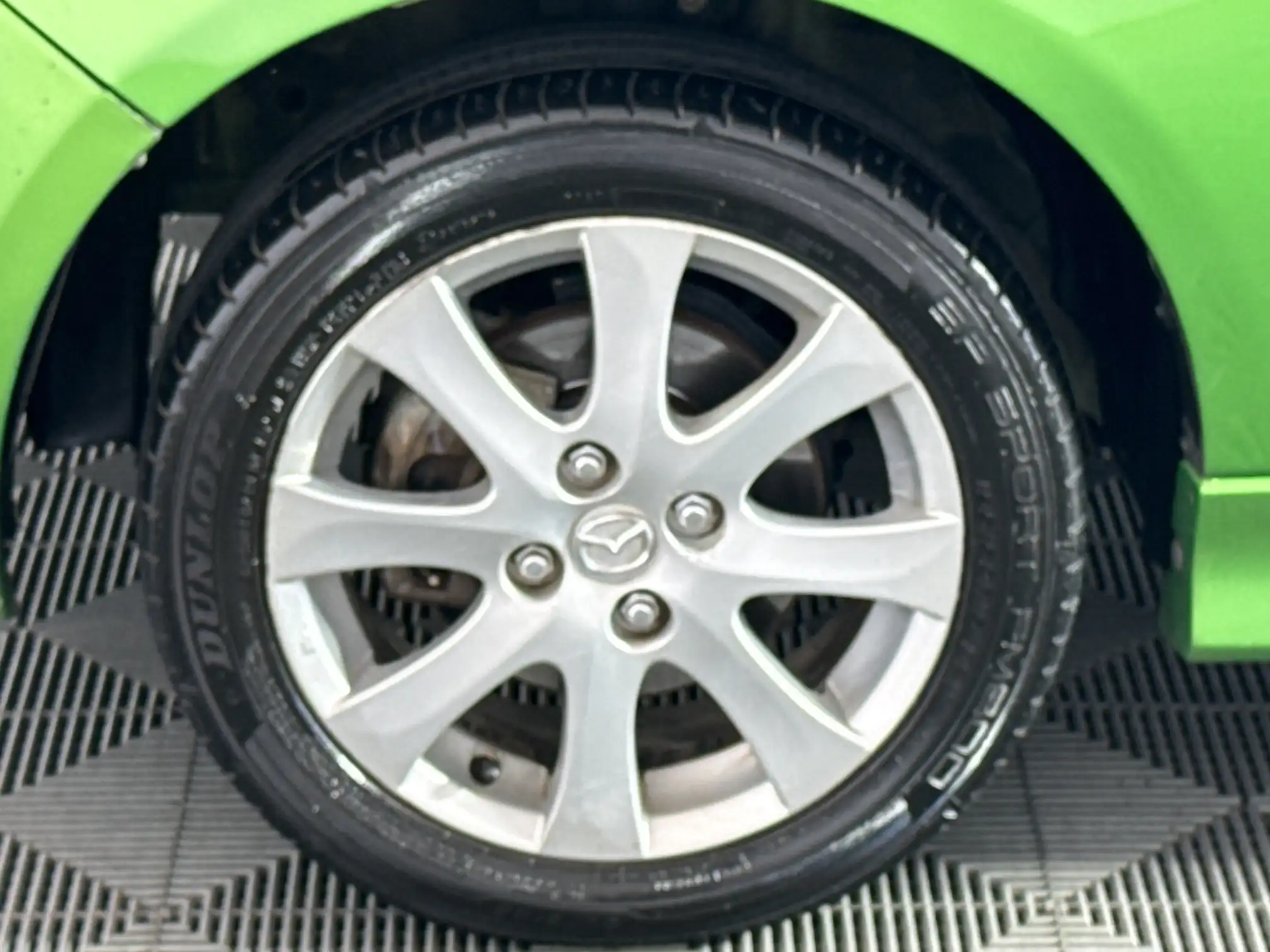 Mazda Mazda 2