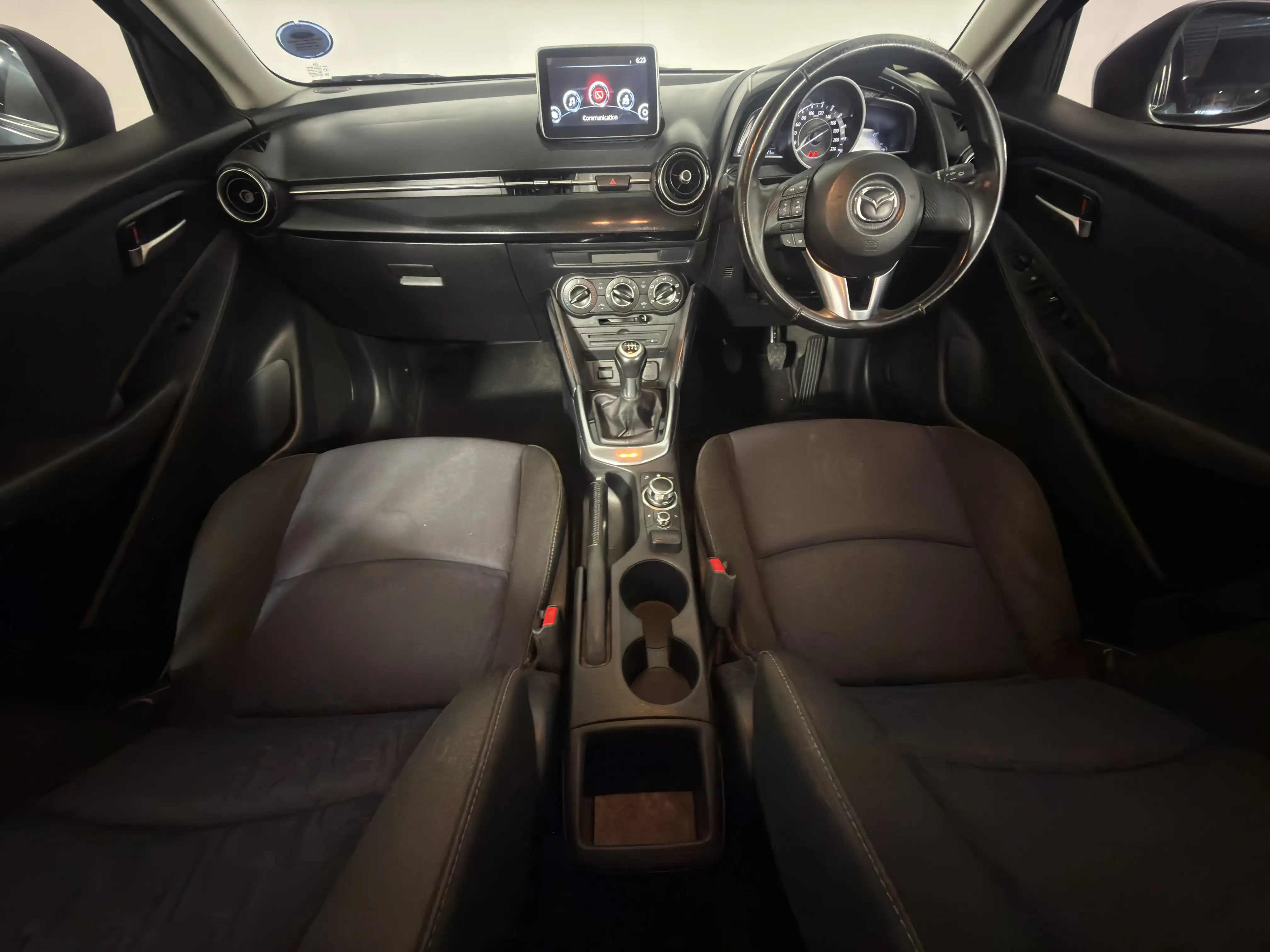Mazda Mazda 2