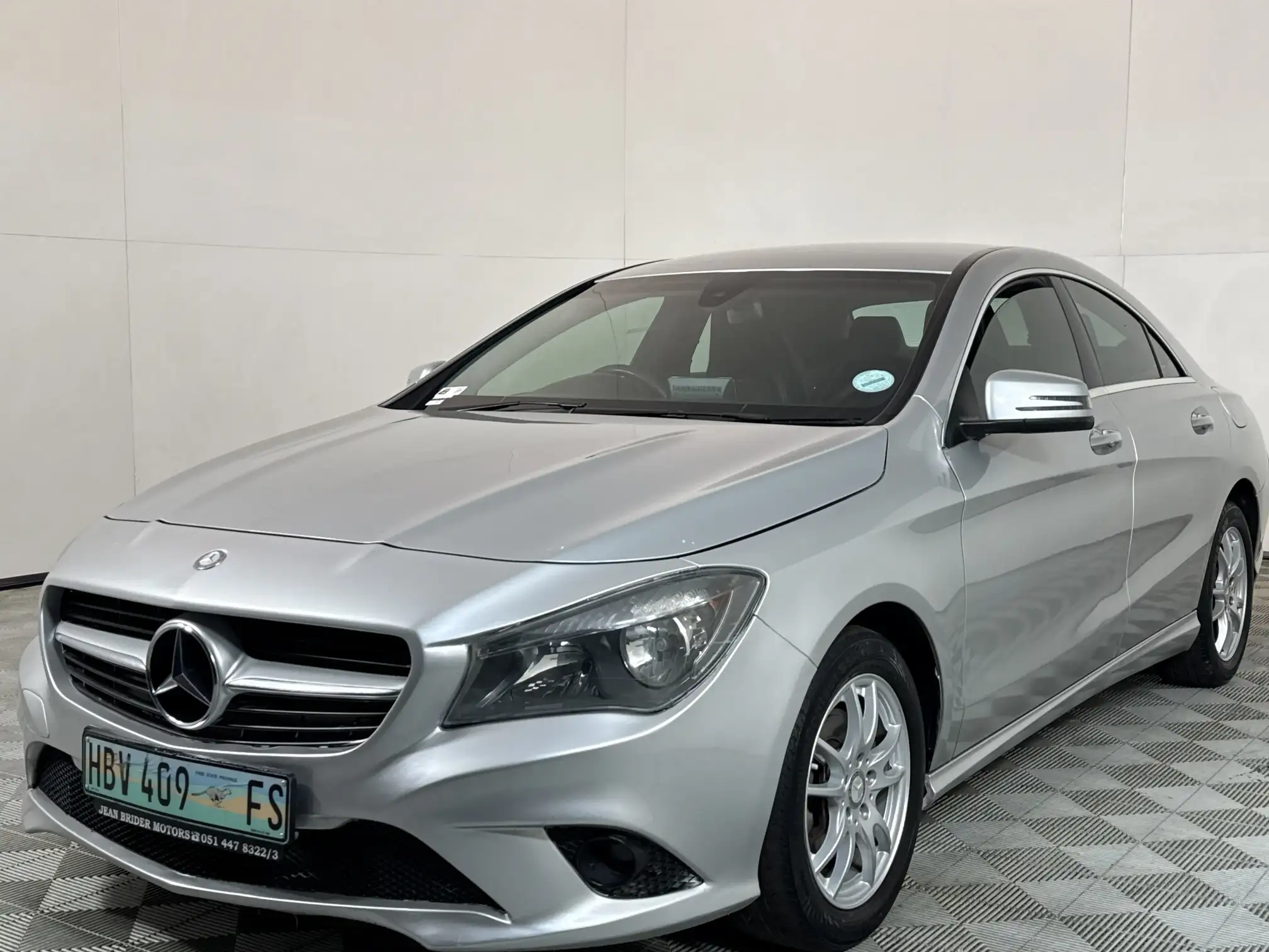 2015 Mercedes-Benz CLA
