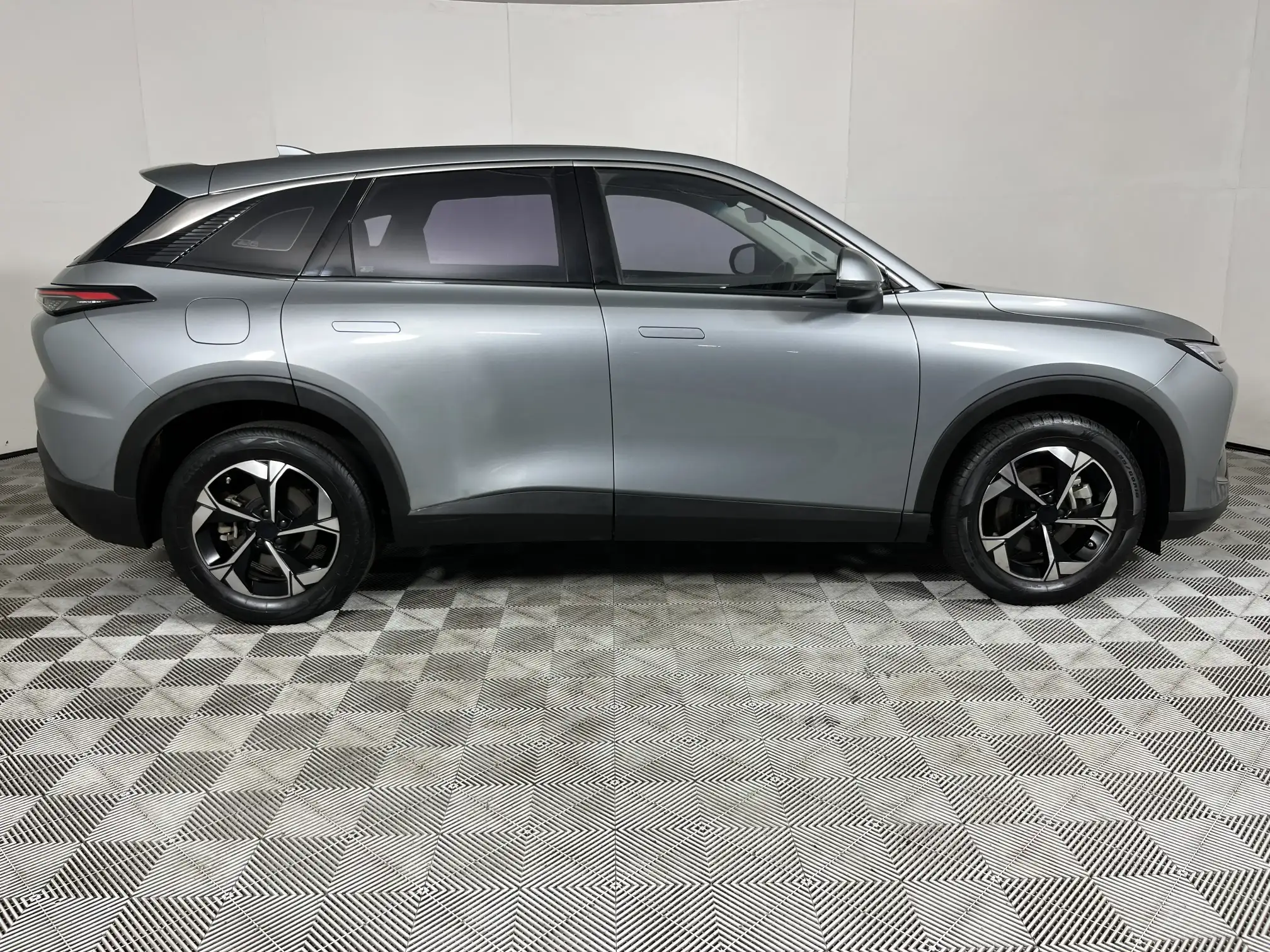Baic X55