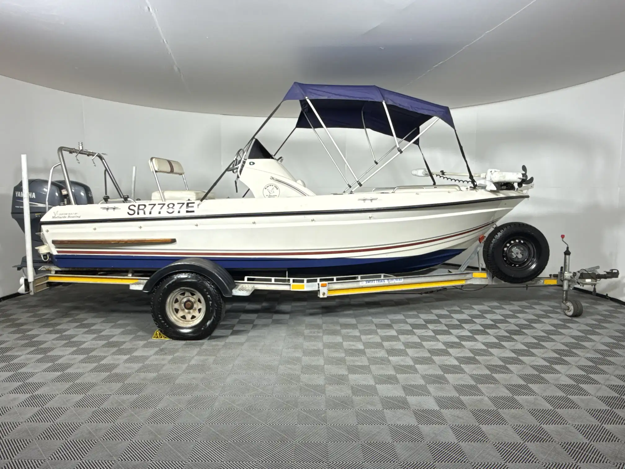 Mallards Swift 190