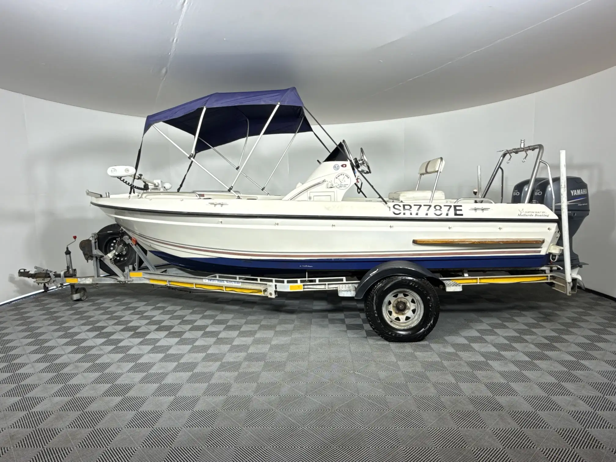 Mallards Swift 190
