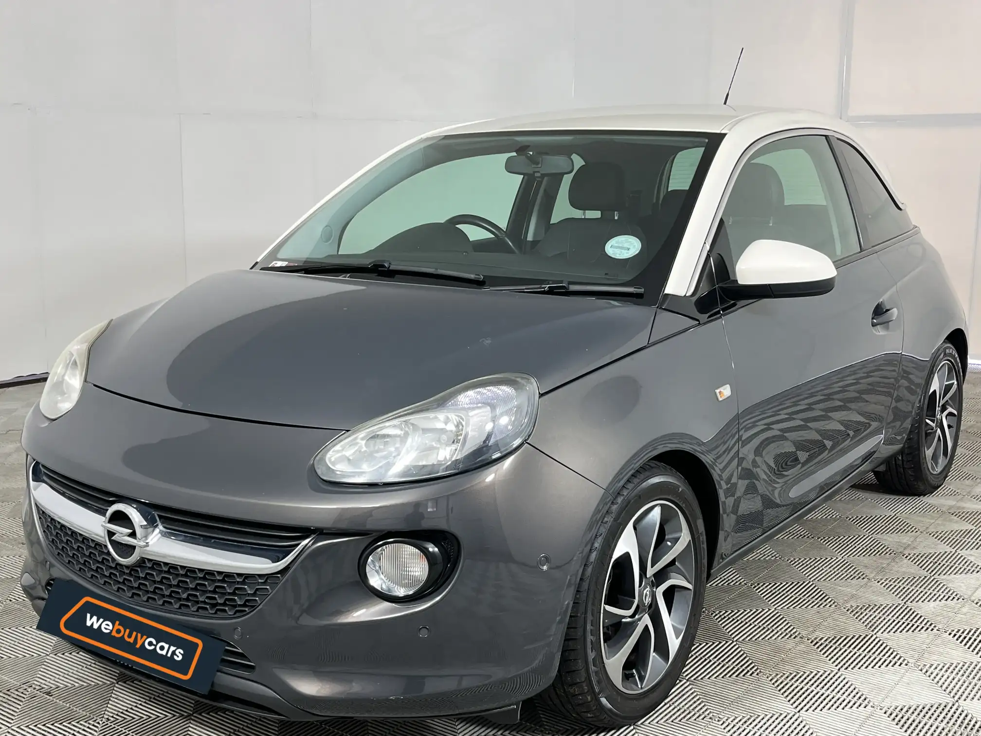 Opel Adam