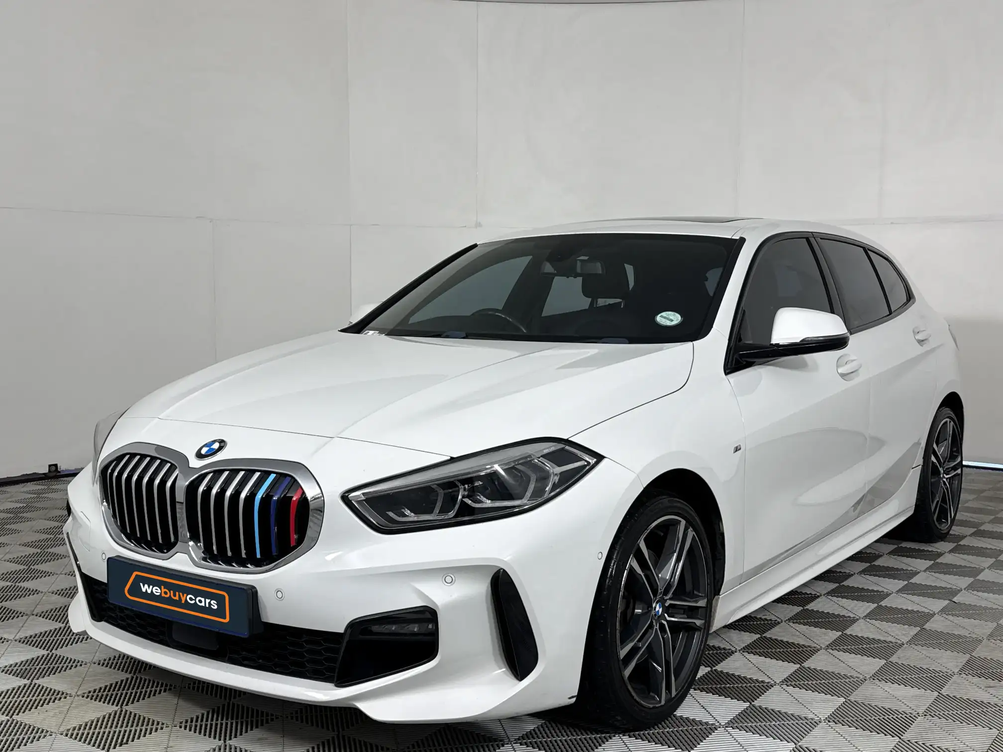 2021 BMW 1 Series (f40)