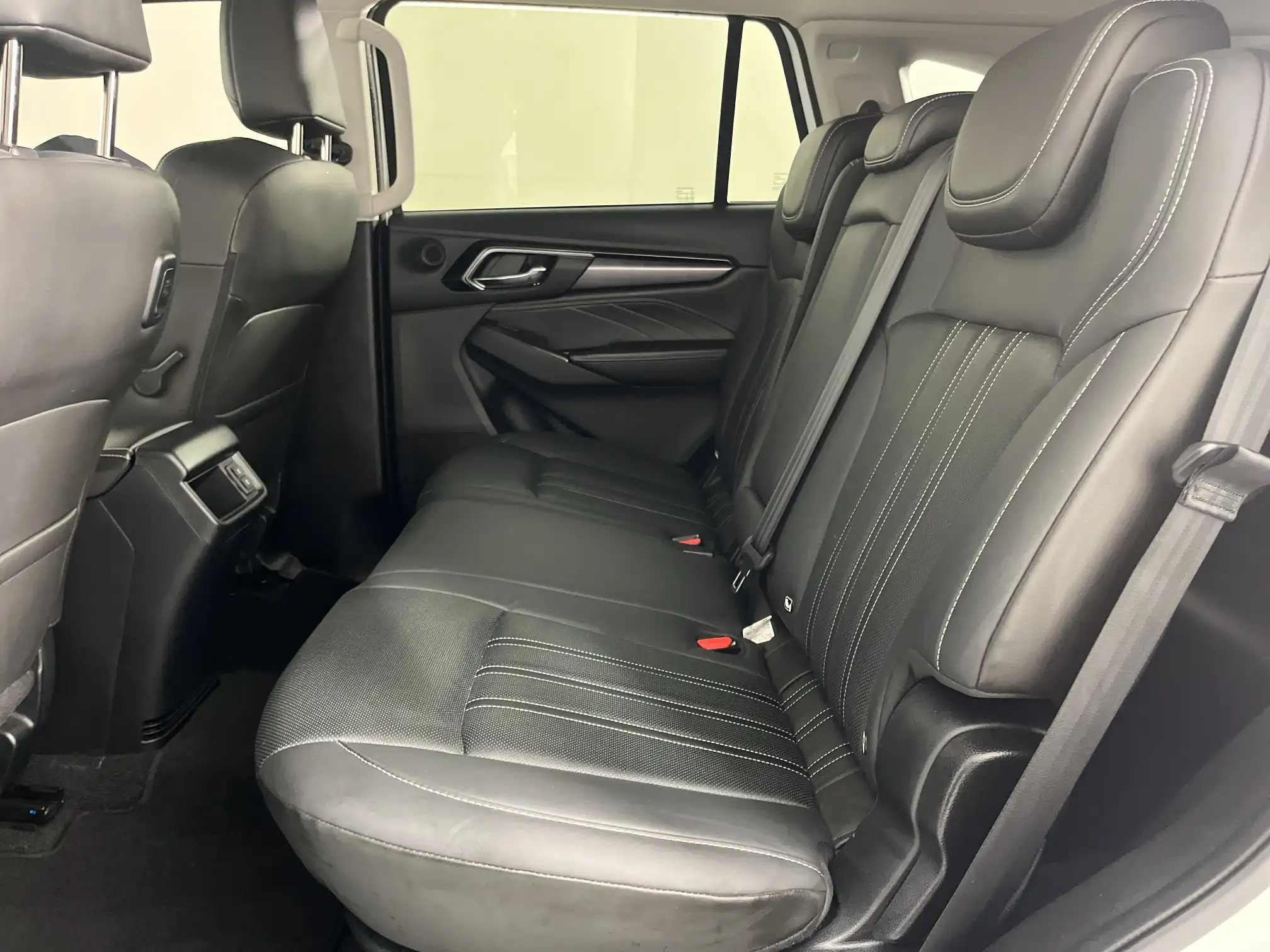 Isuzu MU-X
