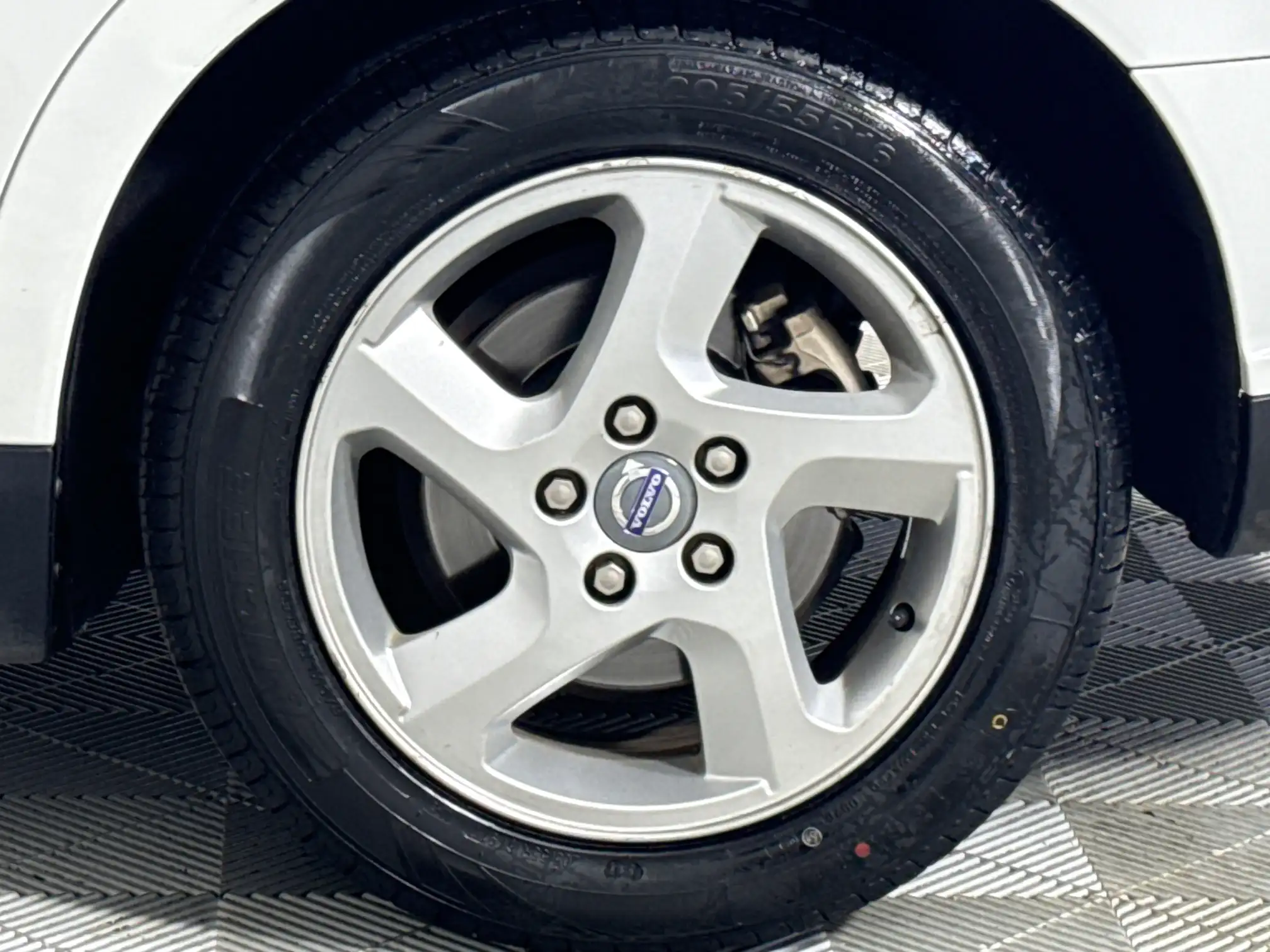 Volvo S40