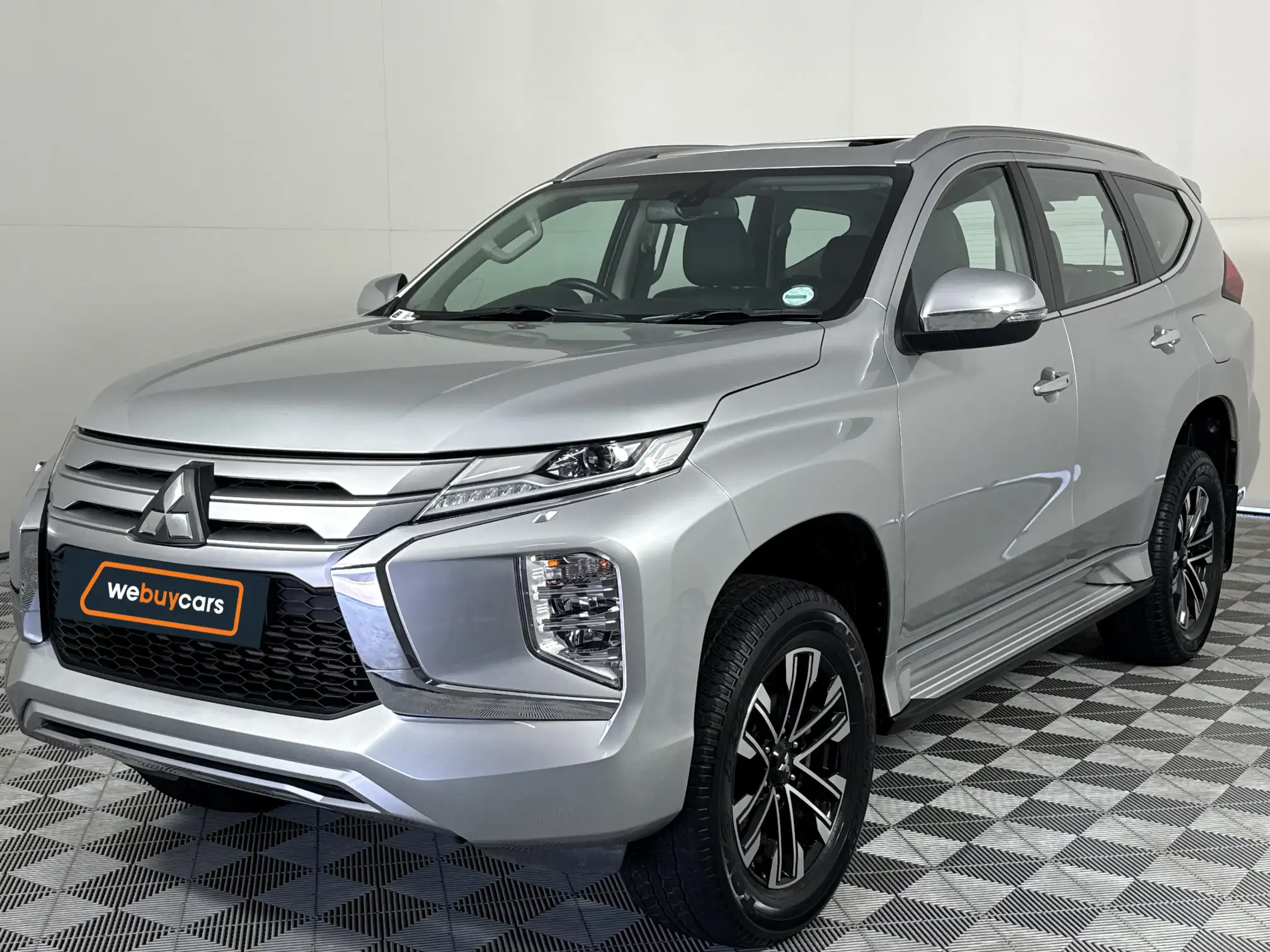 Mitsubishi Pajero Sport
