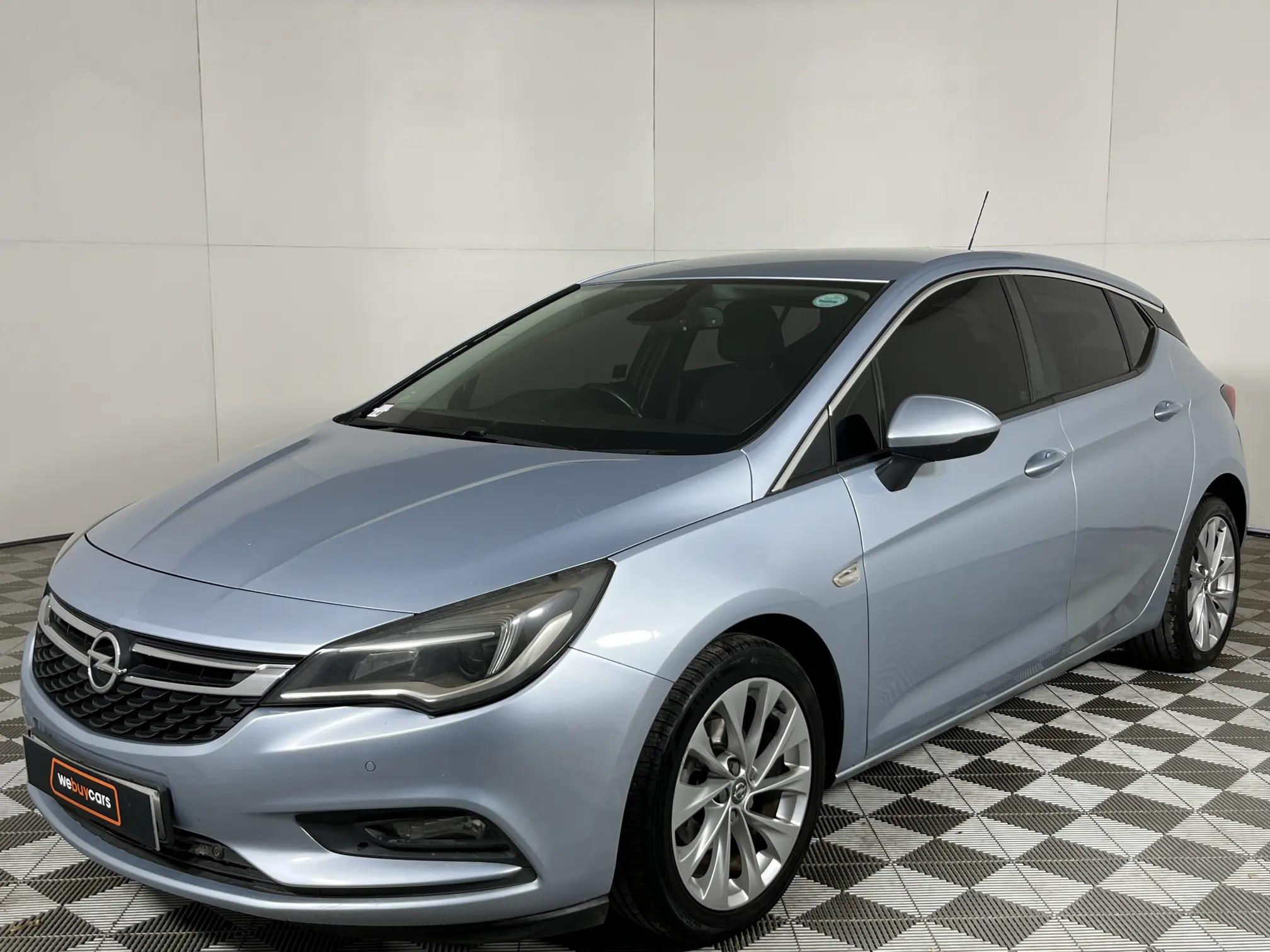 Opel Astra 1.0 Enjoy 5 Door